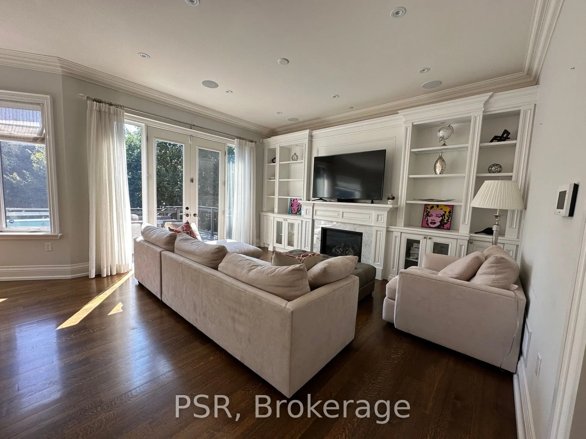 633 St Germain Avenue