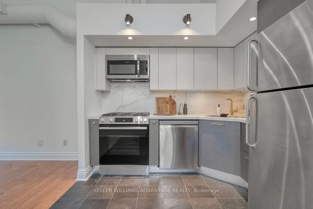 394 Euclid Avenue, #201