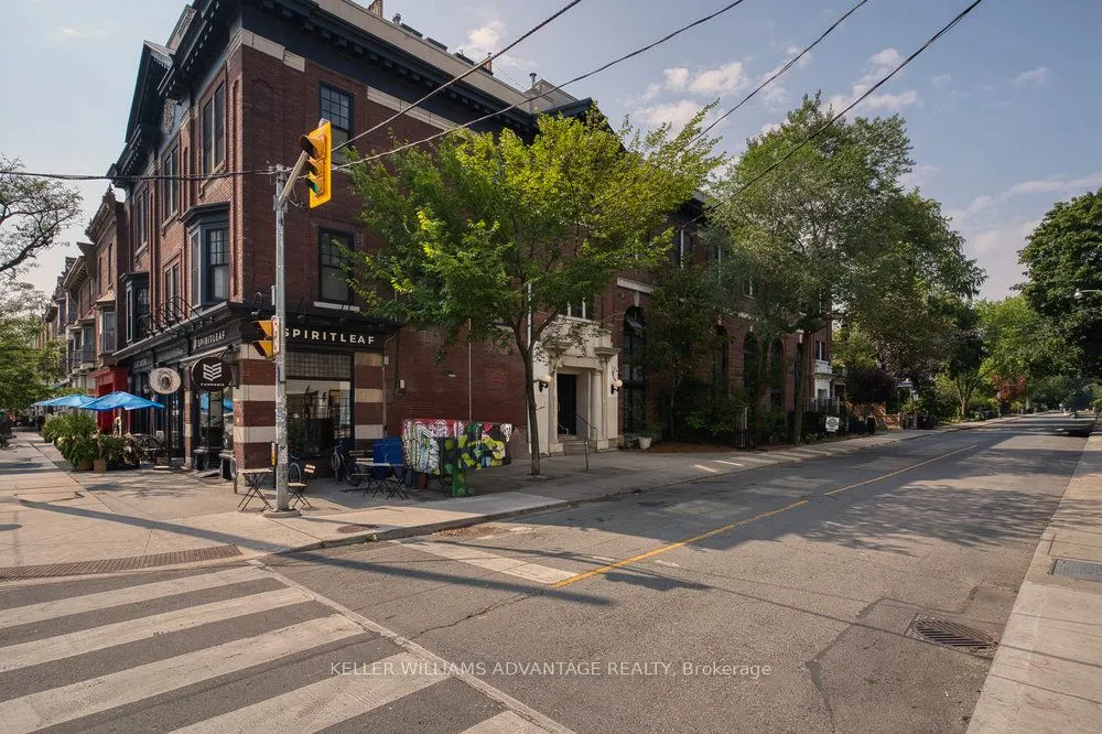 394 Euclid Avenue, #201