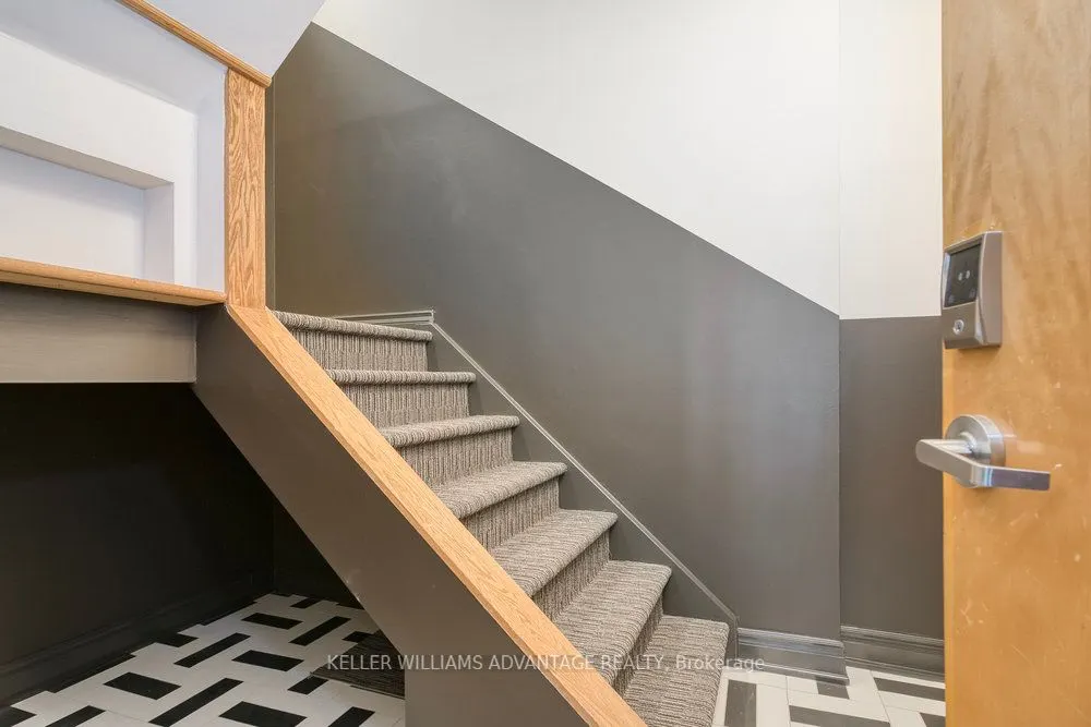 394 Euclid Avenue, #201