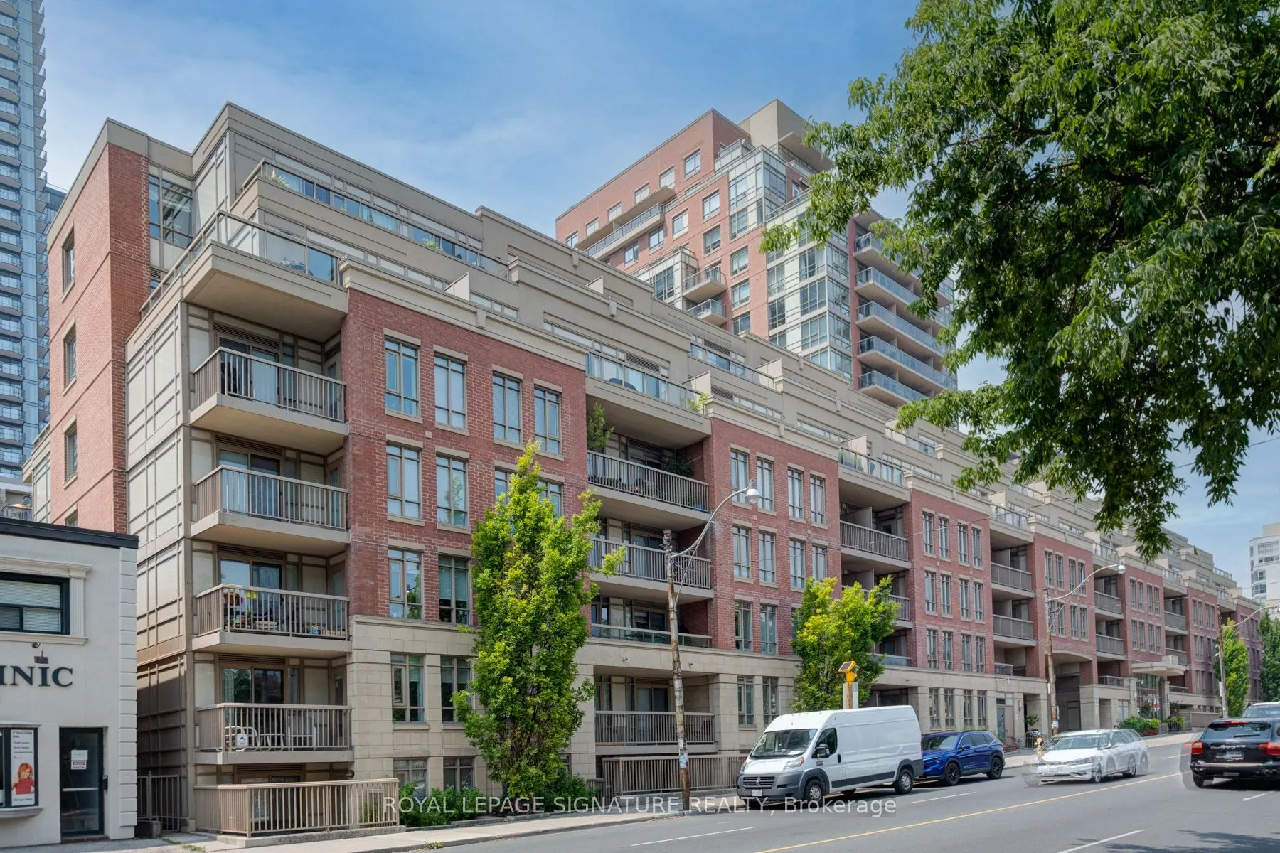 900 Mount Pleasant Road, #502