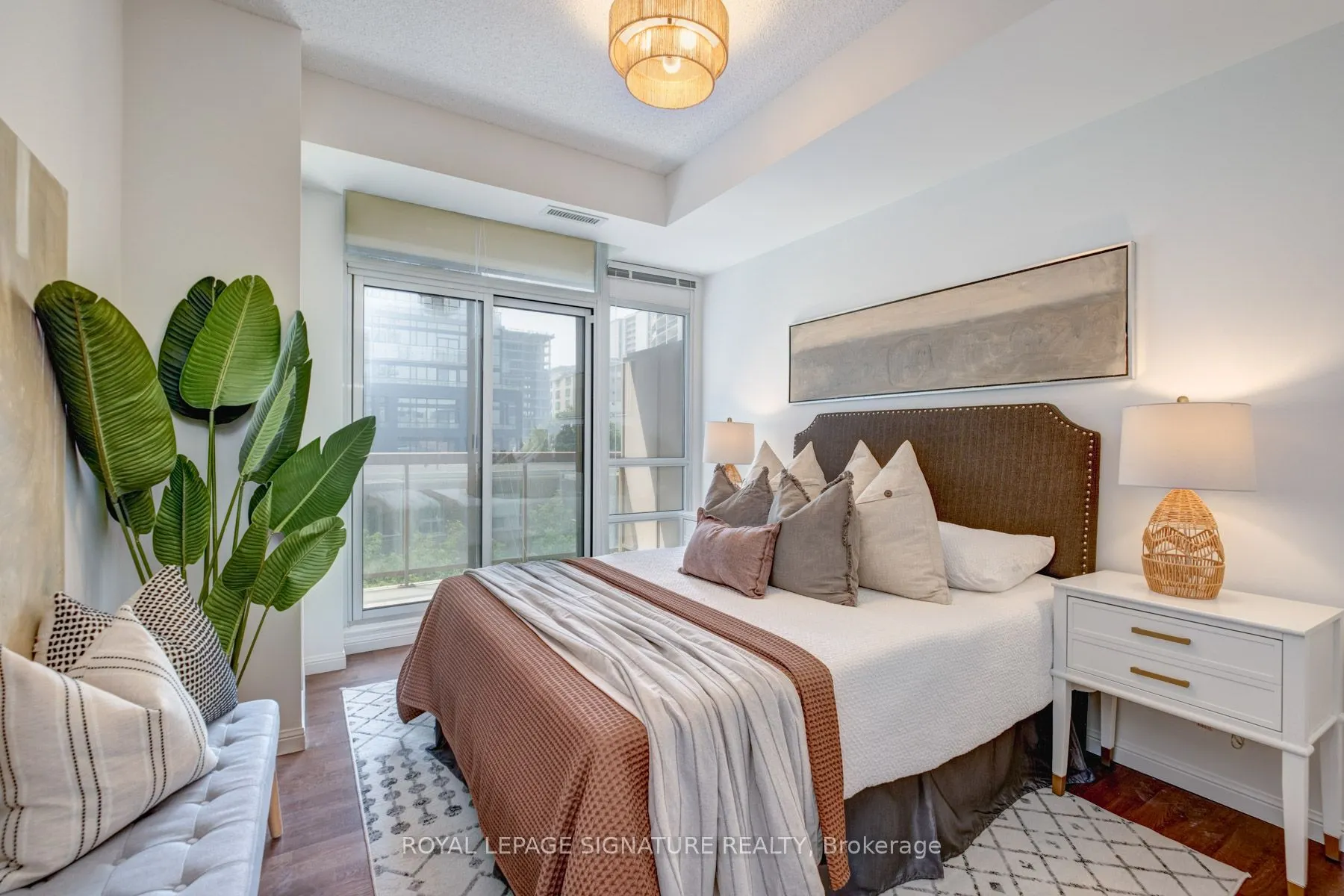 900 Mount Pleasant Road, #502