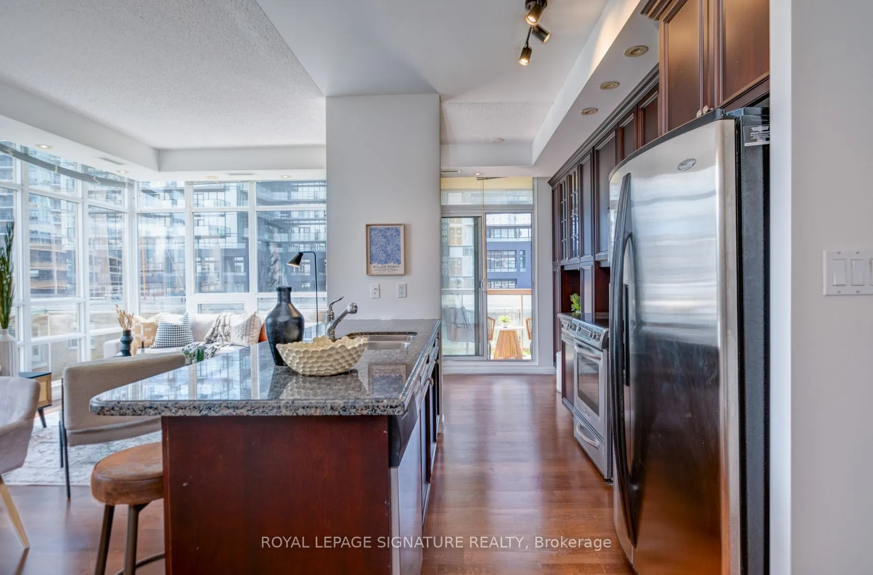 900 Mount Pleasant Road, #502