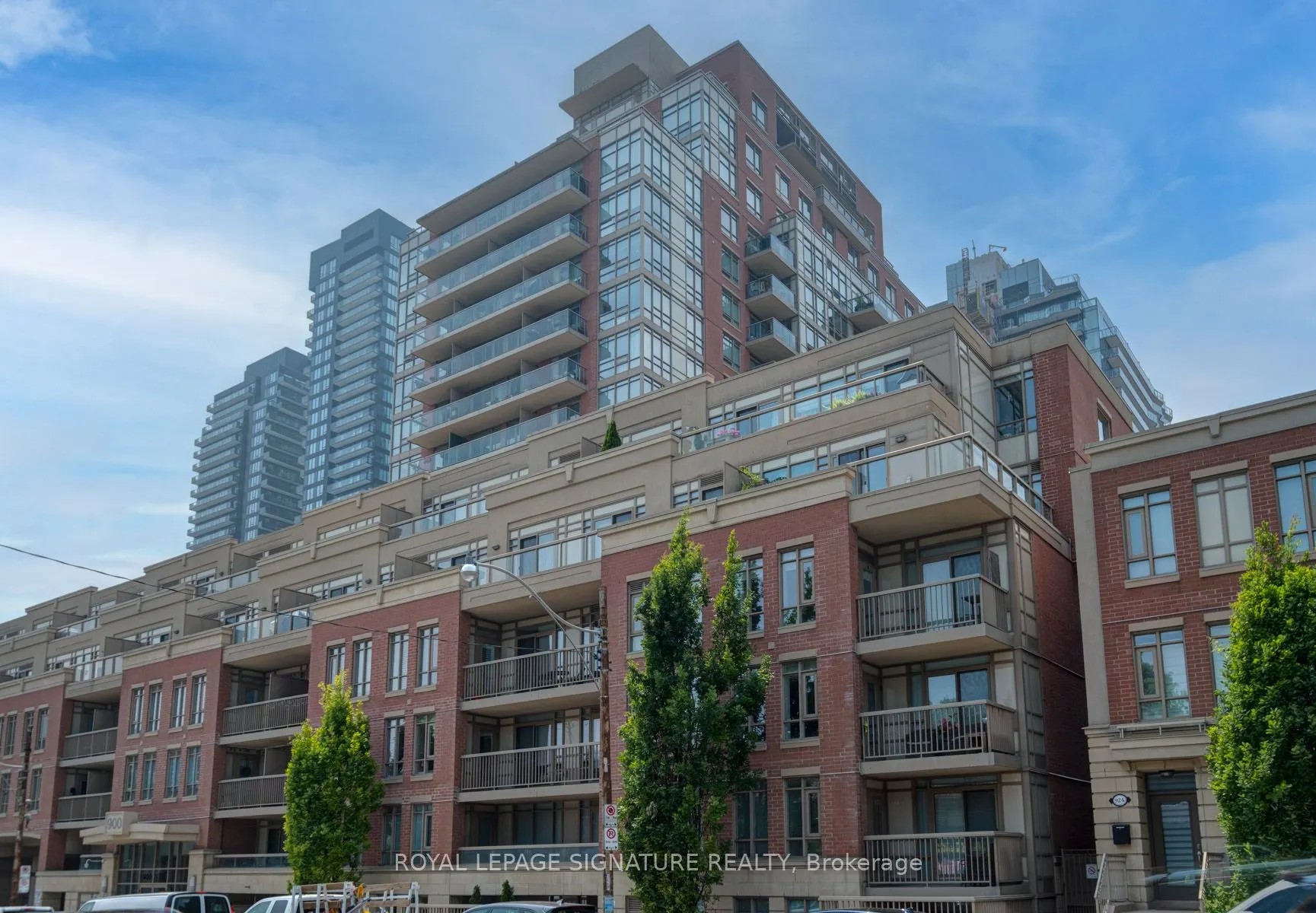900 Mount Pleasant Road, #502