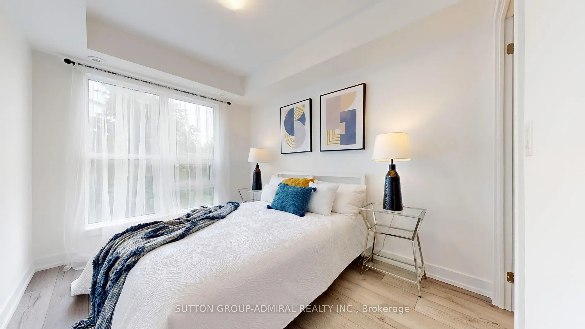 851 Sheppard Avenue W, #TH20