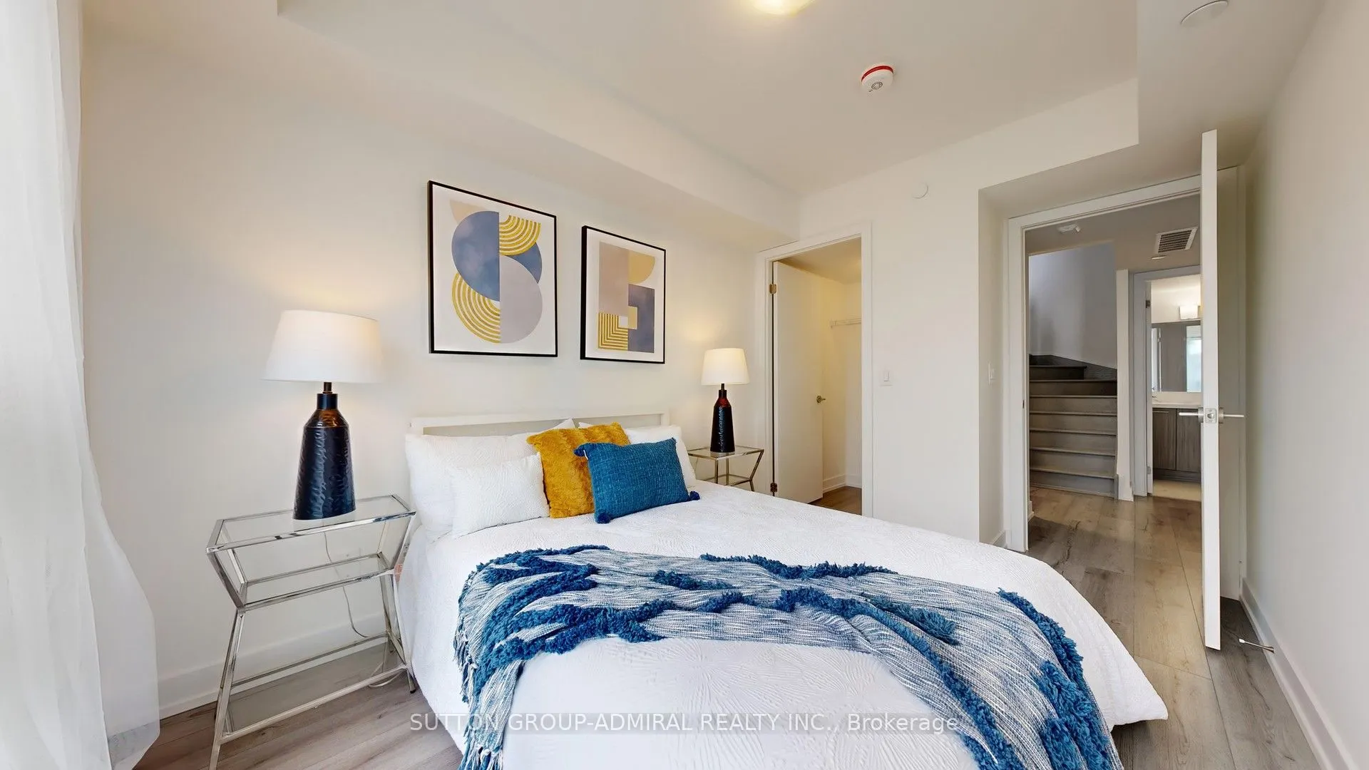 851 Sheppard Avenue W, #TH20