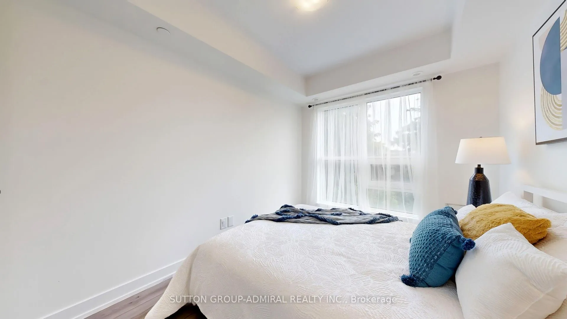 851 Sheppard Avenue W, #TH20