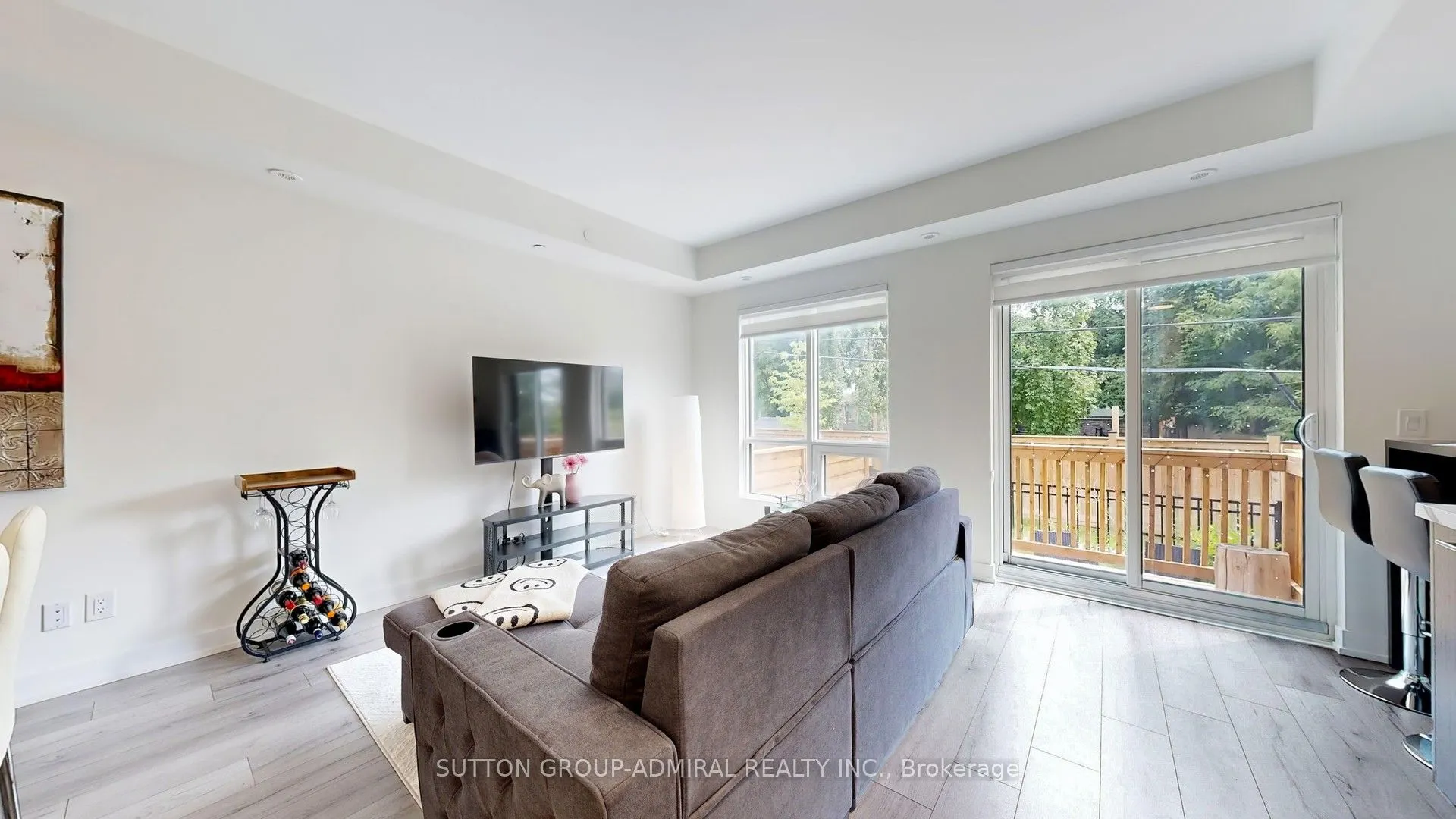 851 Sheppard Avenue W, #TH20