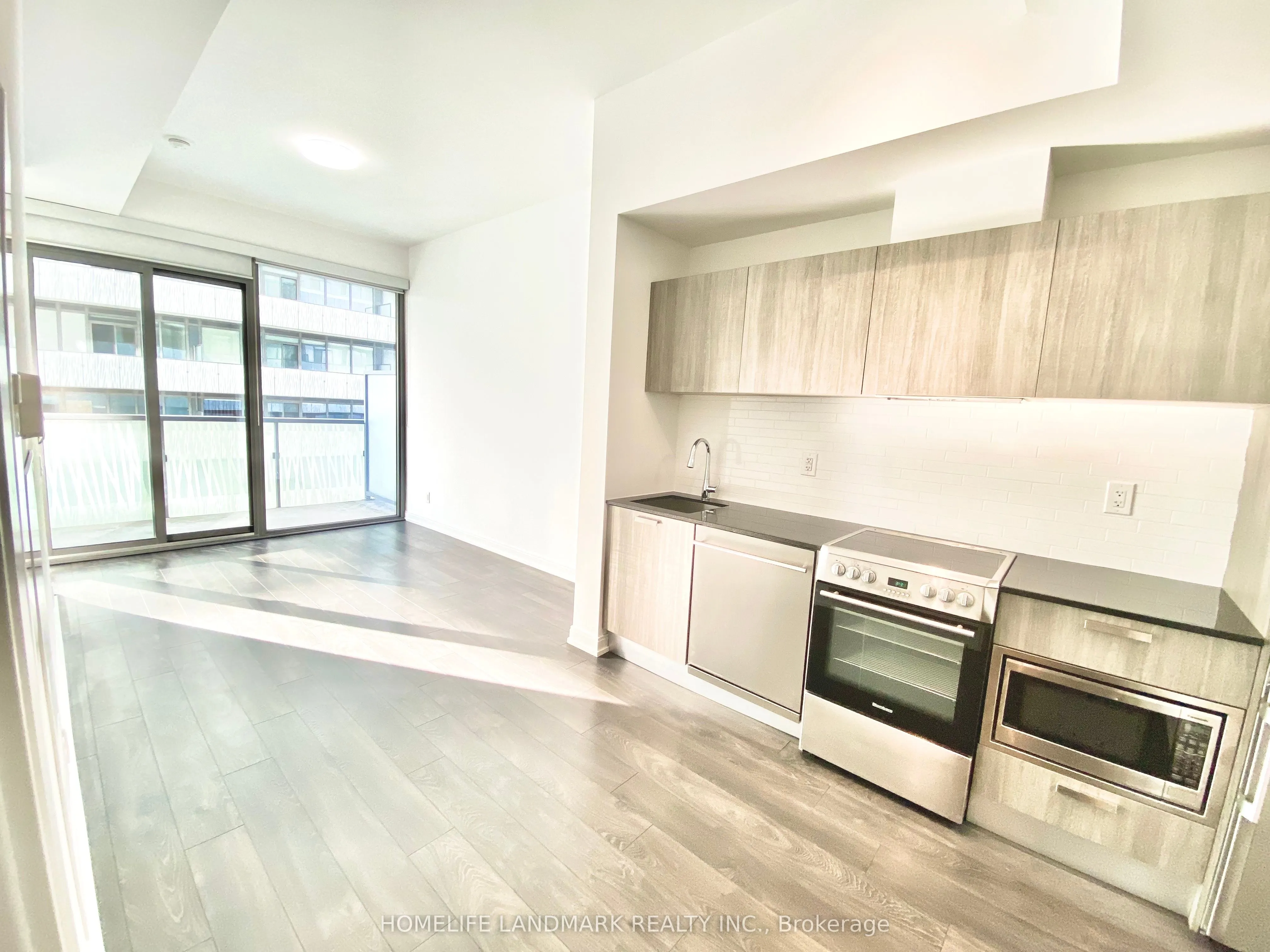 50 Charles Street E, #4606