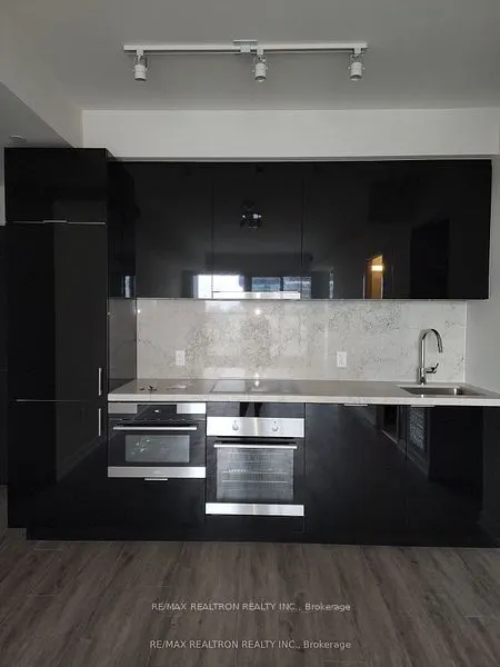 158 Front Street E, #1113