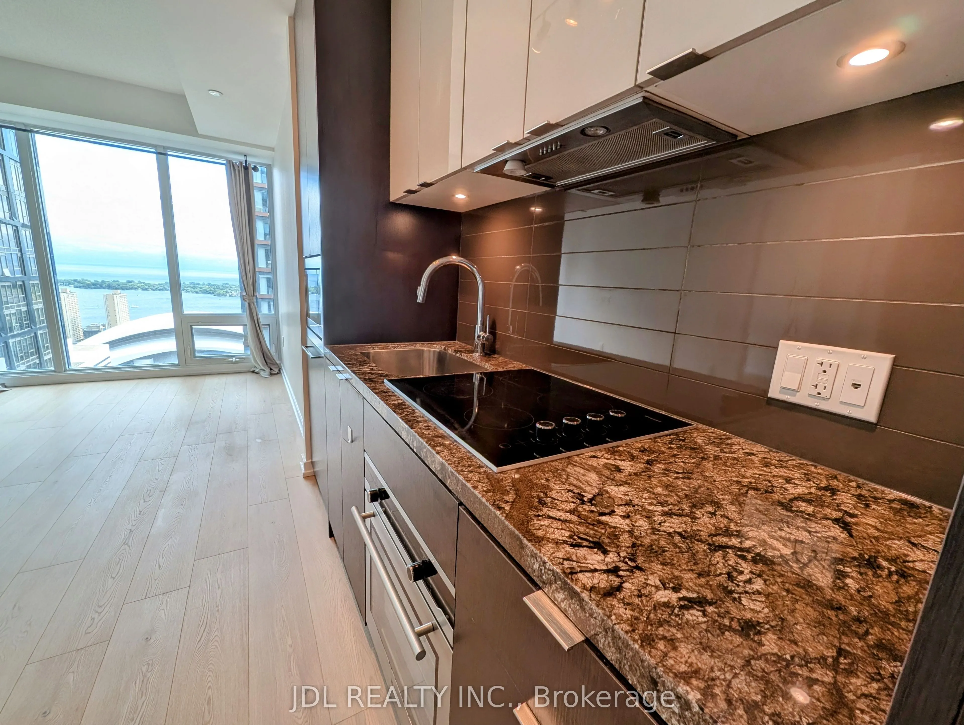 125 Blue Jays Way, #4701
