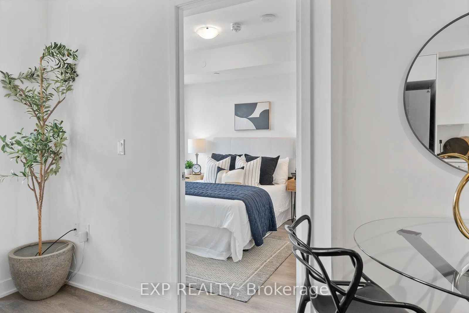 99 Broadway Avenue, #2011