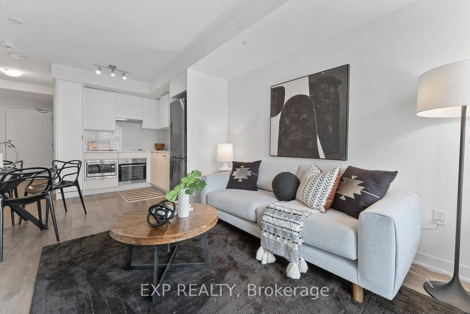 99 Broadway Avenue, #2011