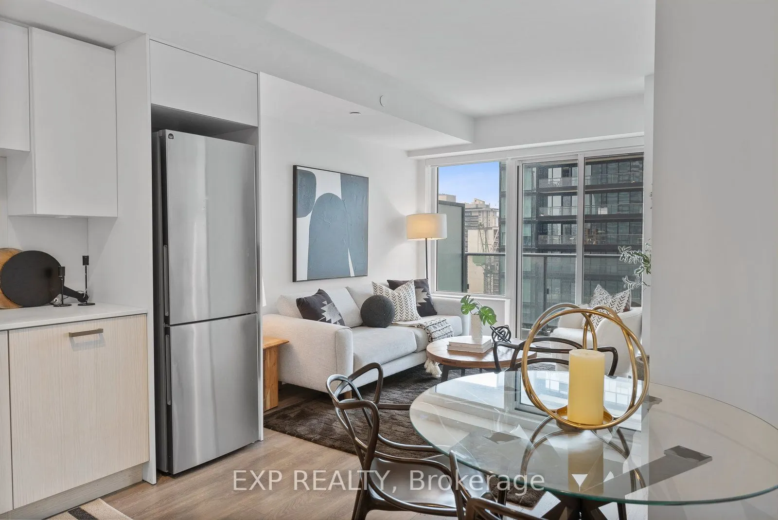 99 Broadway Avenue, #2011