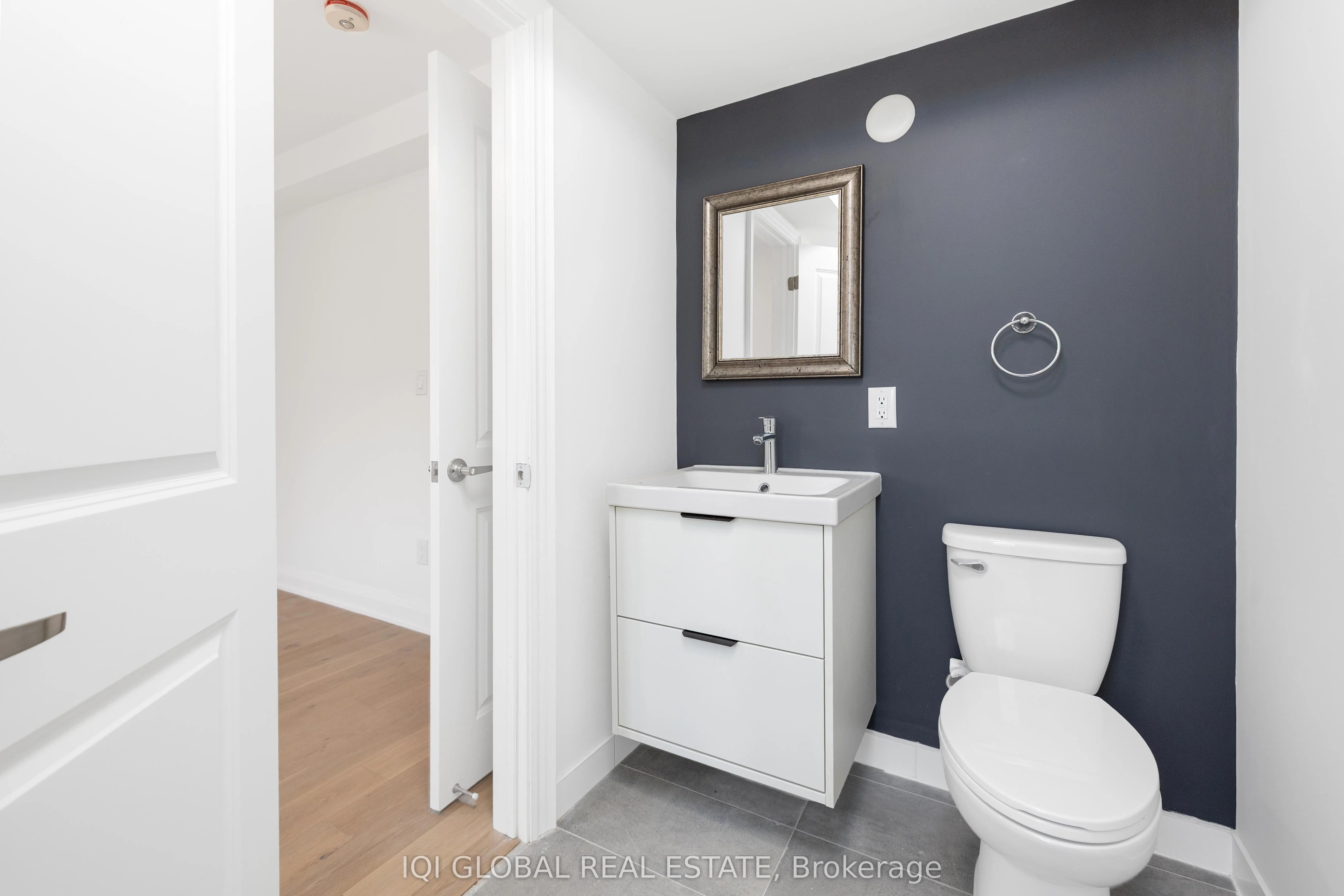 475 Ossington Avenue, #UpperFloor