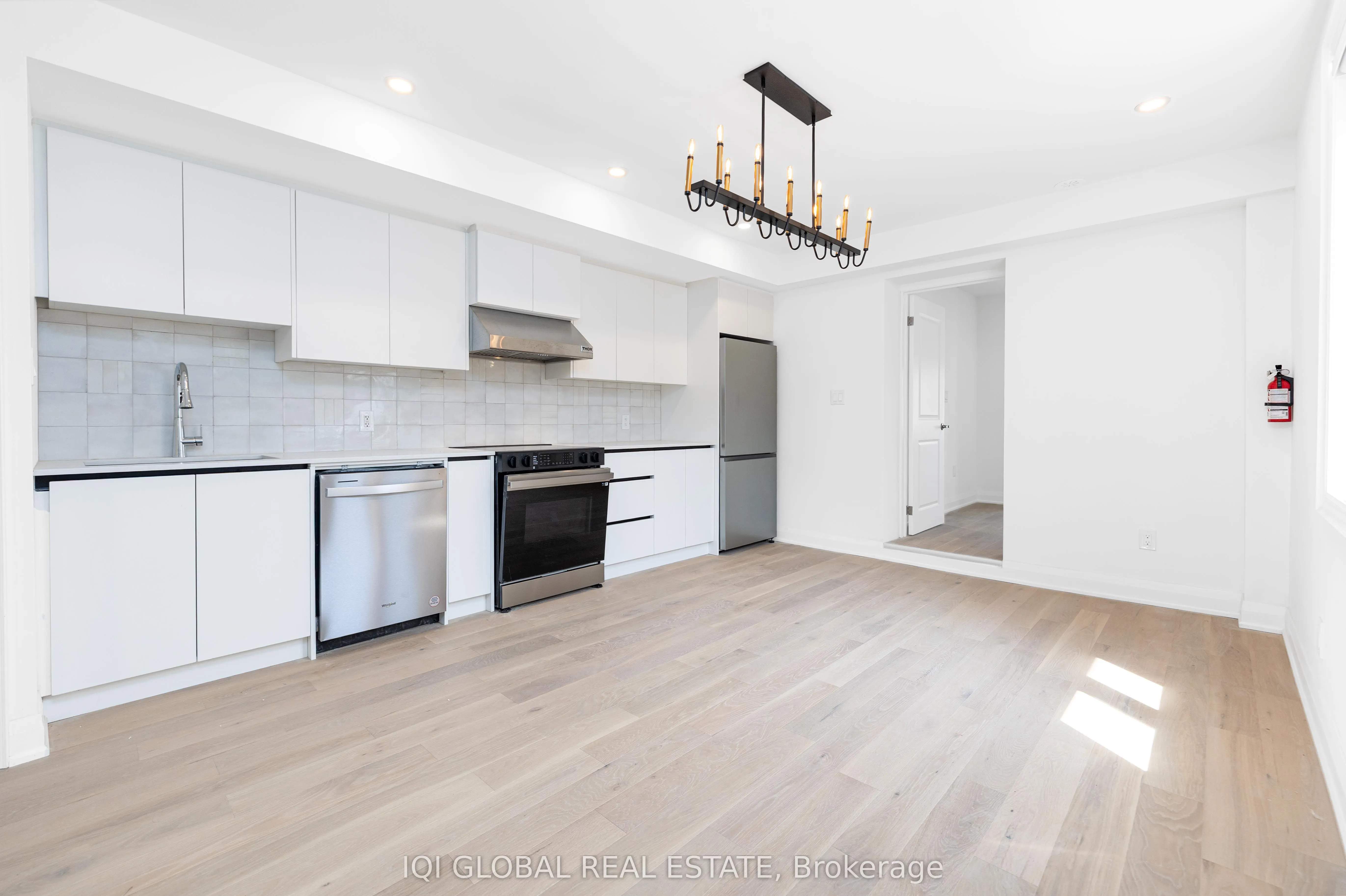 475 Ossington Avenue, #UpperFloor