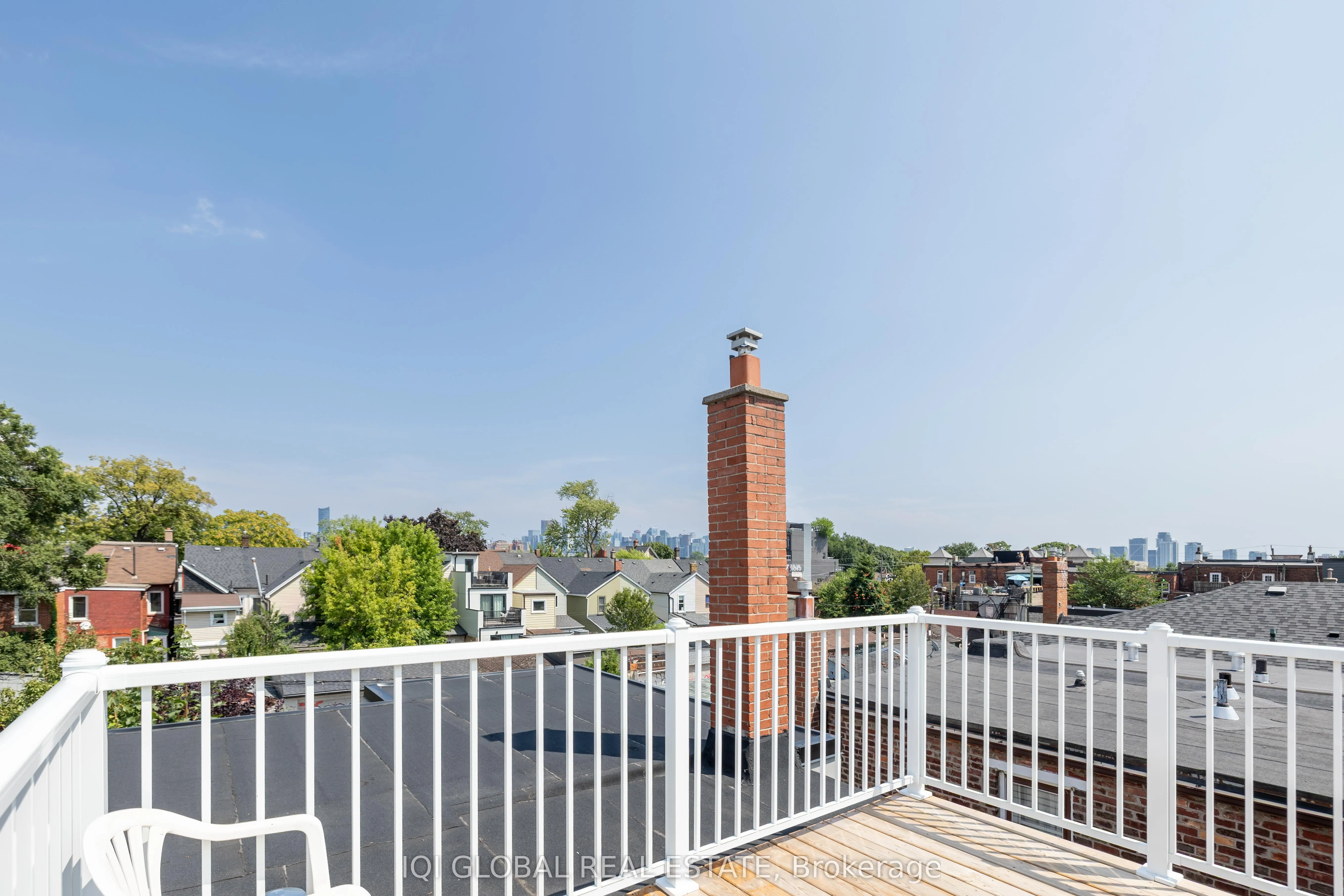 475 Ossington Avenue, #UpperFloor