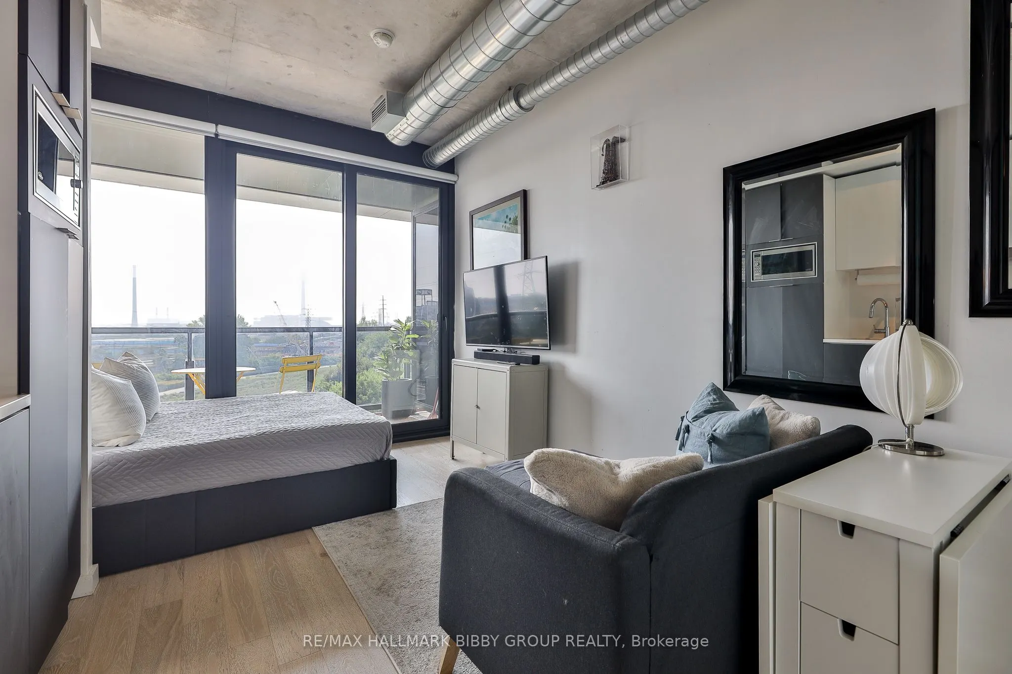 170 Bayview Avenue, #614