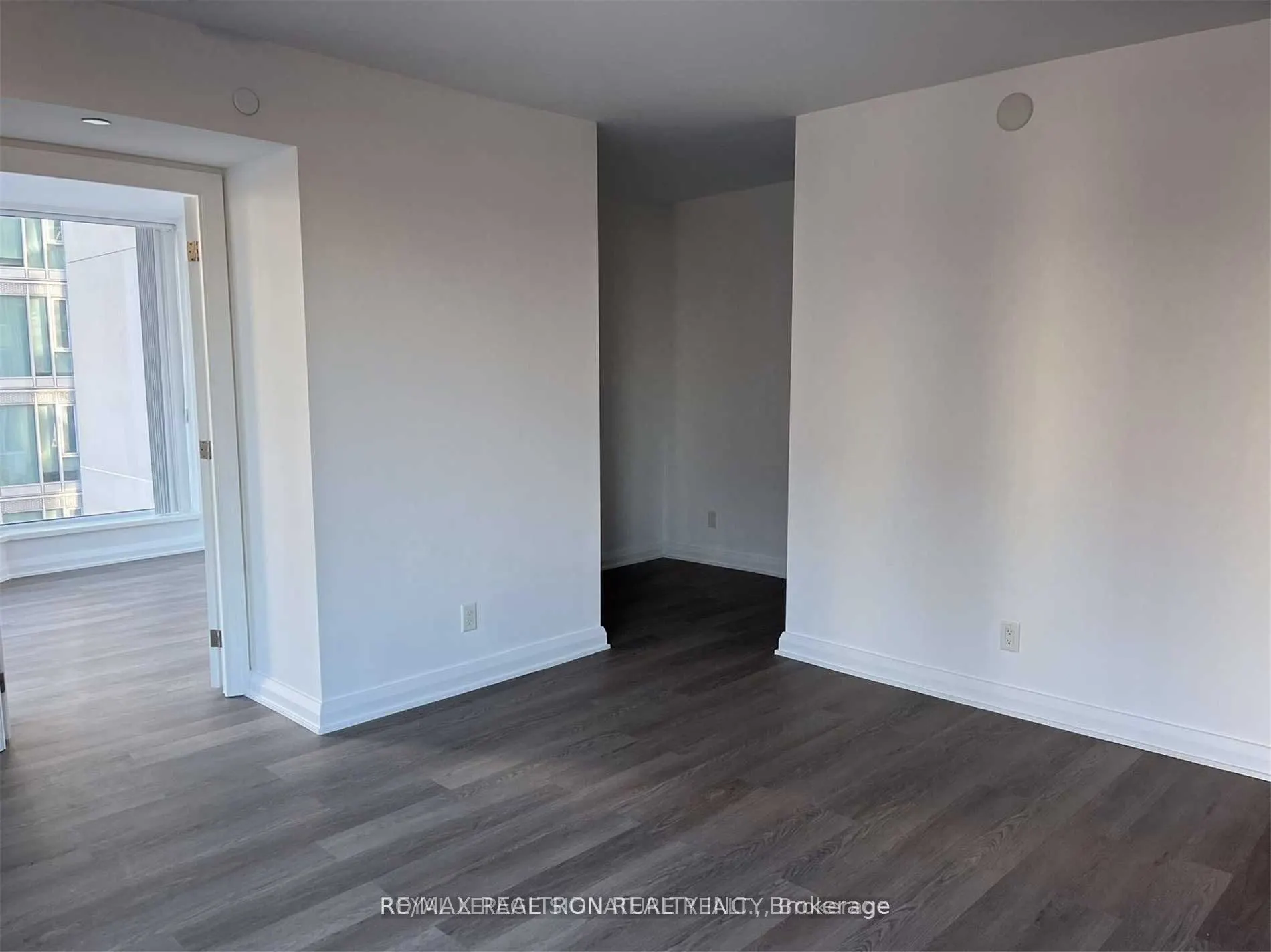 155 Yorkville Avenue, #1207