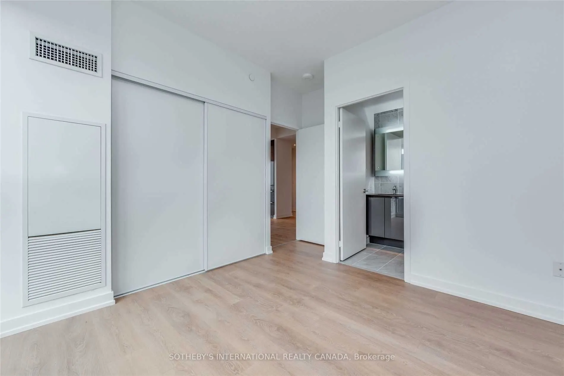 117 McMahon Drive, #3109