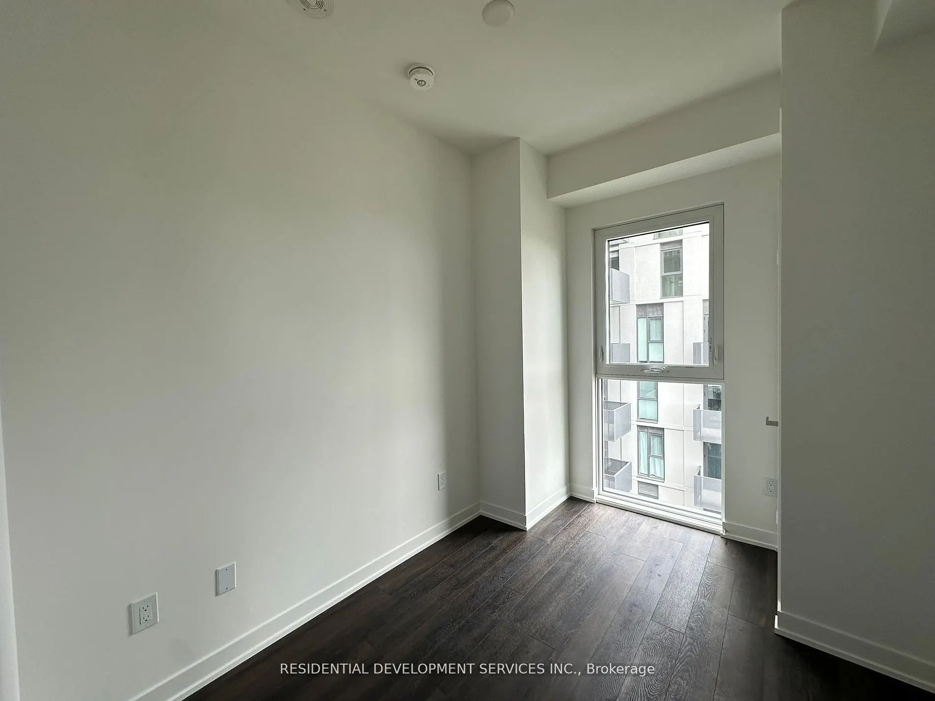 500 Wilson Avenue, #812