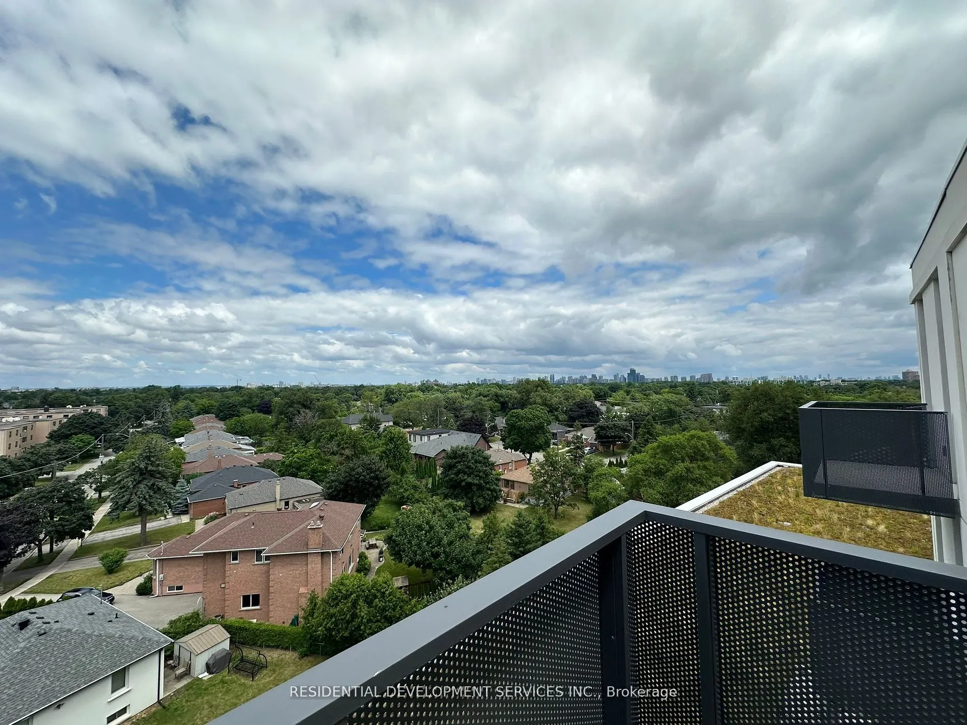 500 Wilson Avenue, #812