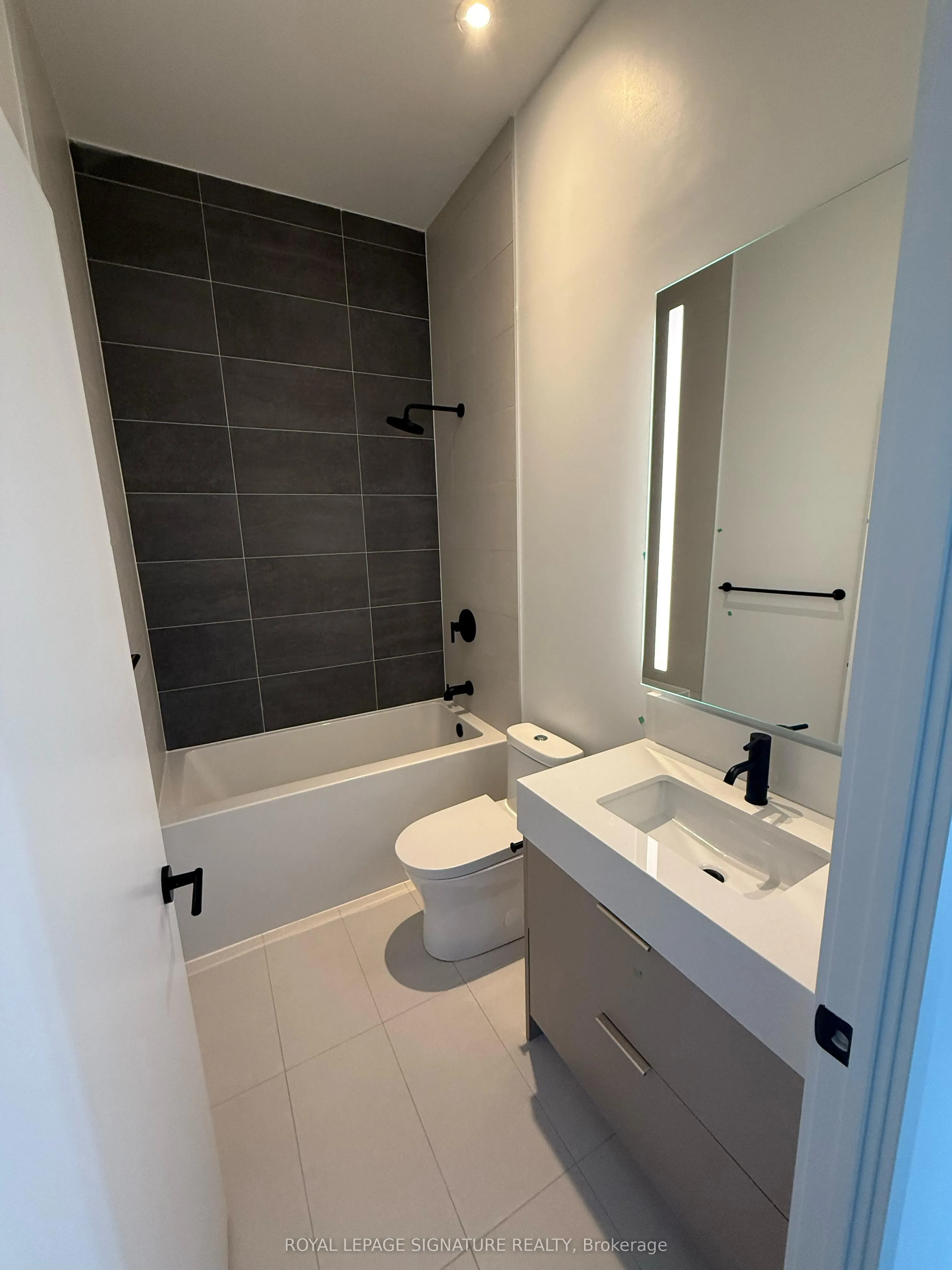 308 Jarvis Street, #3409