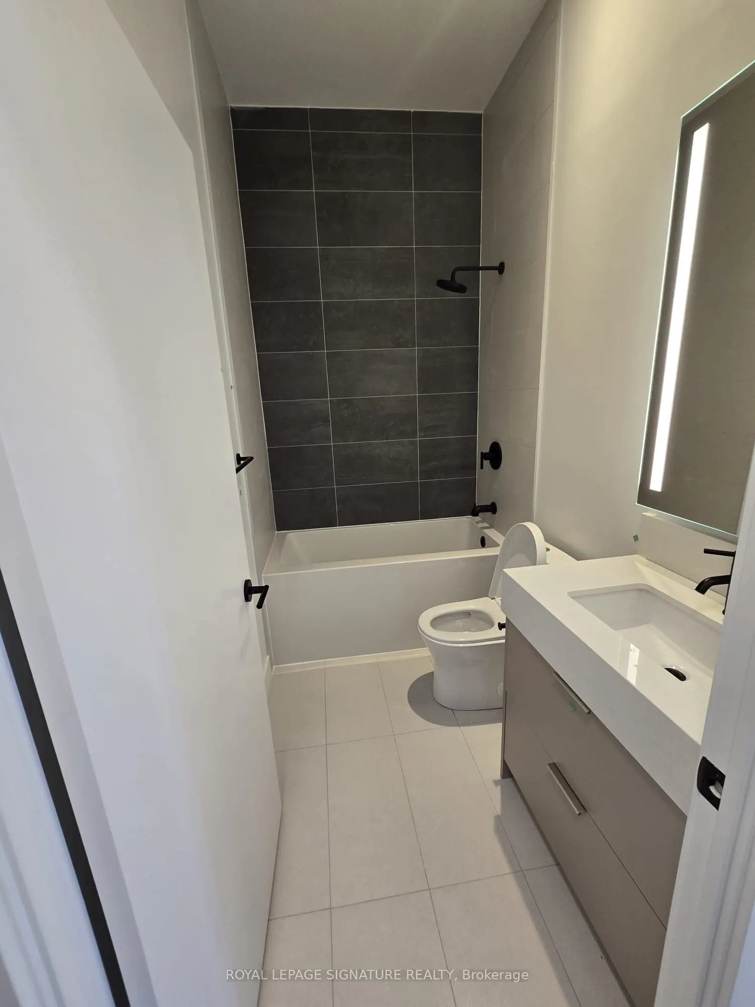 308 Jarvis Street, #3409