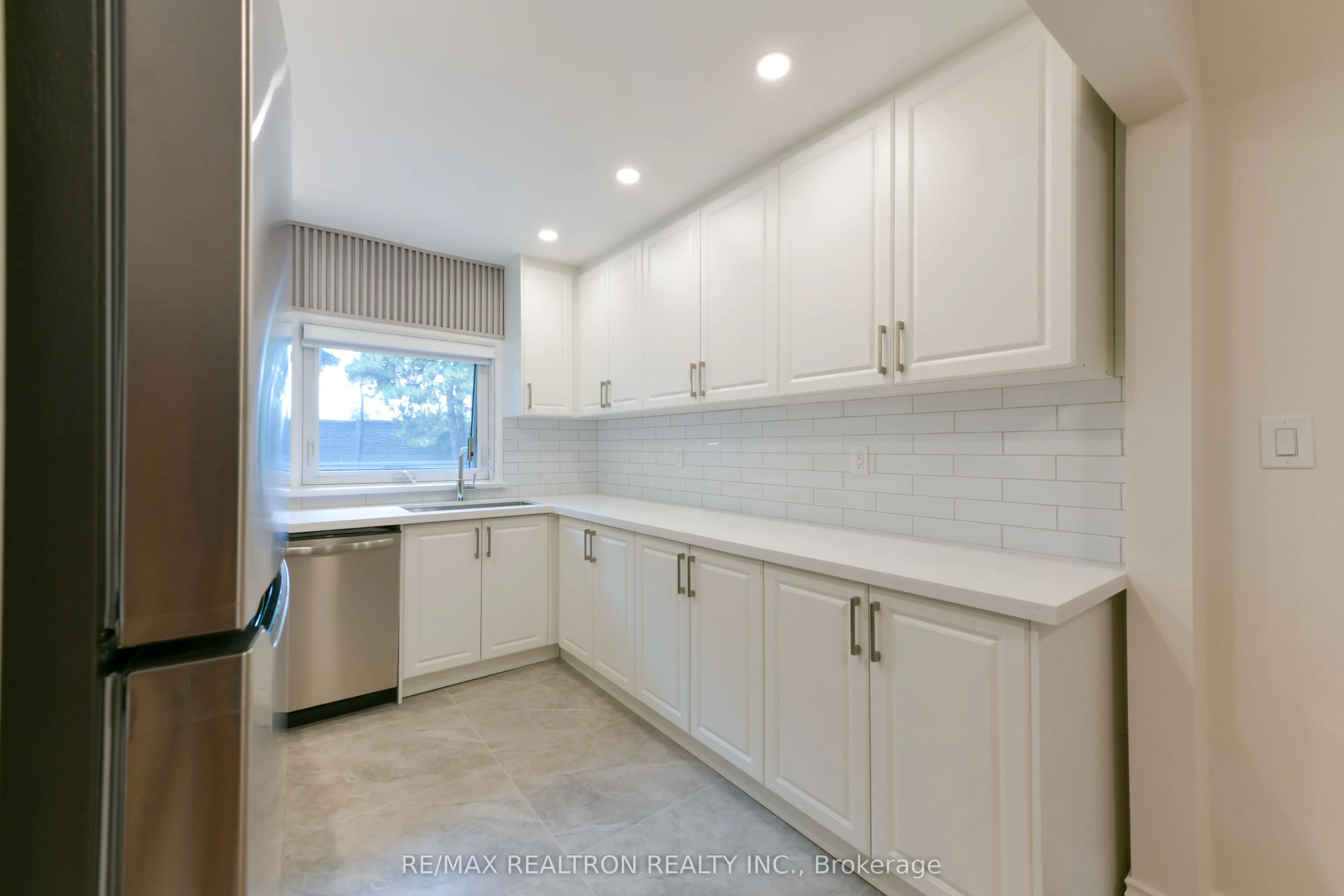 150 Upper Canada Drive