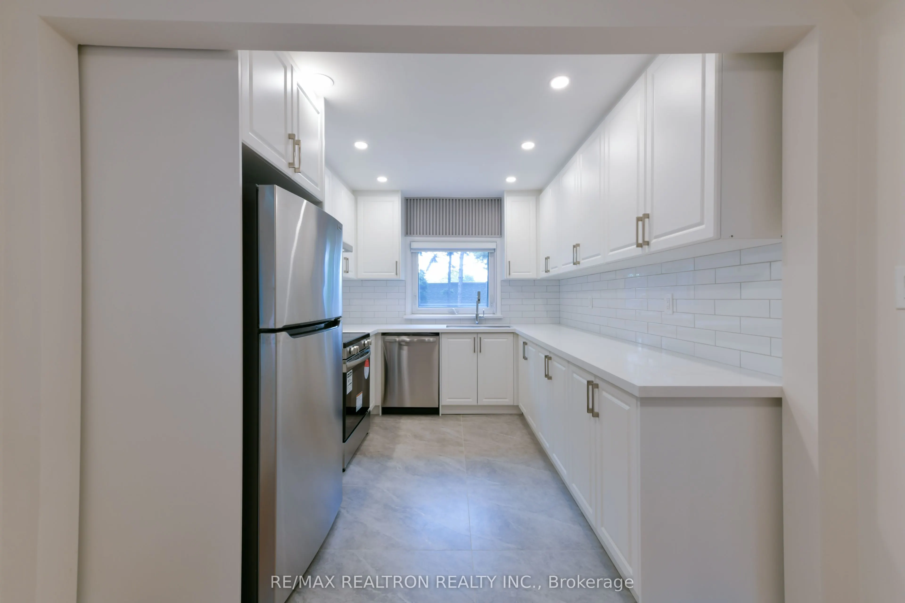 150 Upper Canada Drive