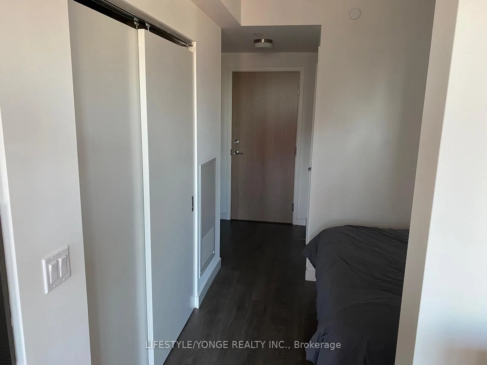 215 Queen Street W, #2110
