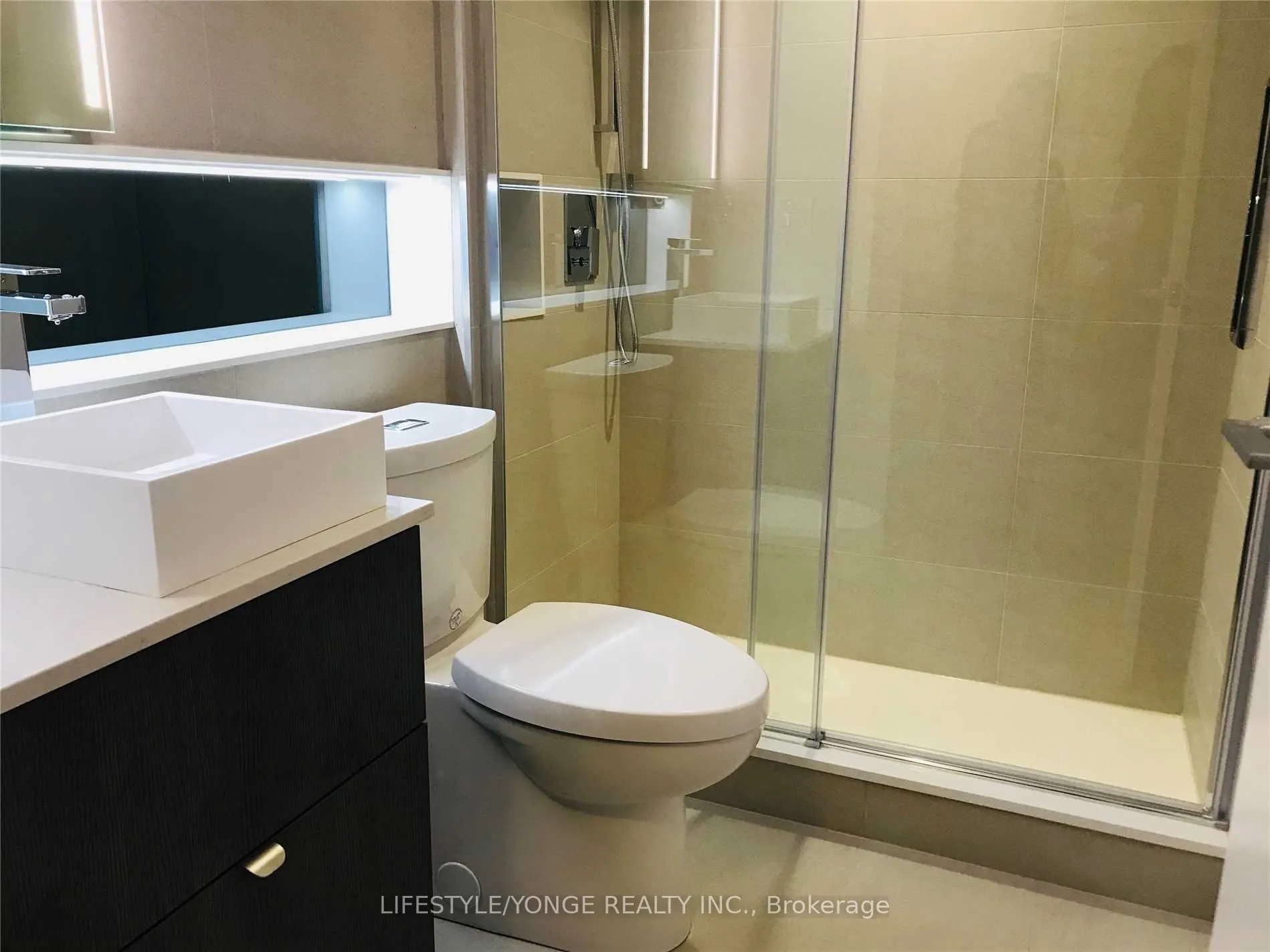 215 Queen Street W, #2110