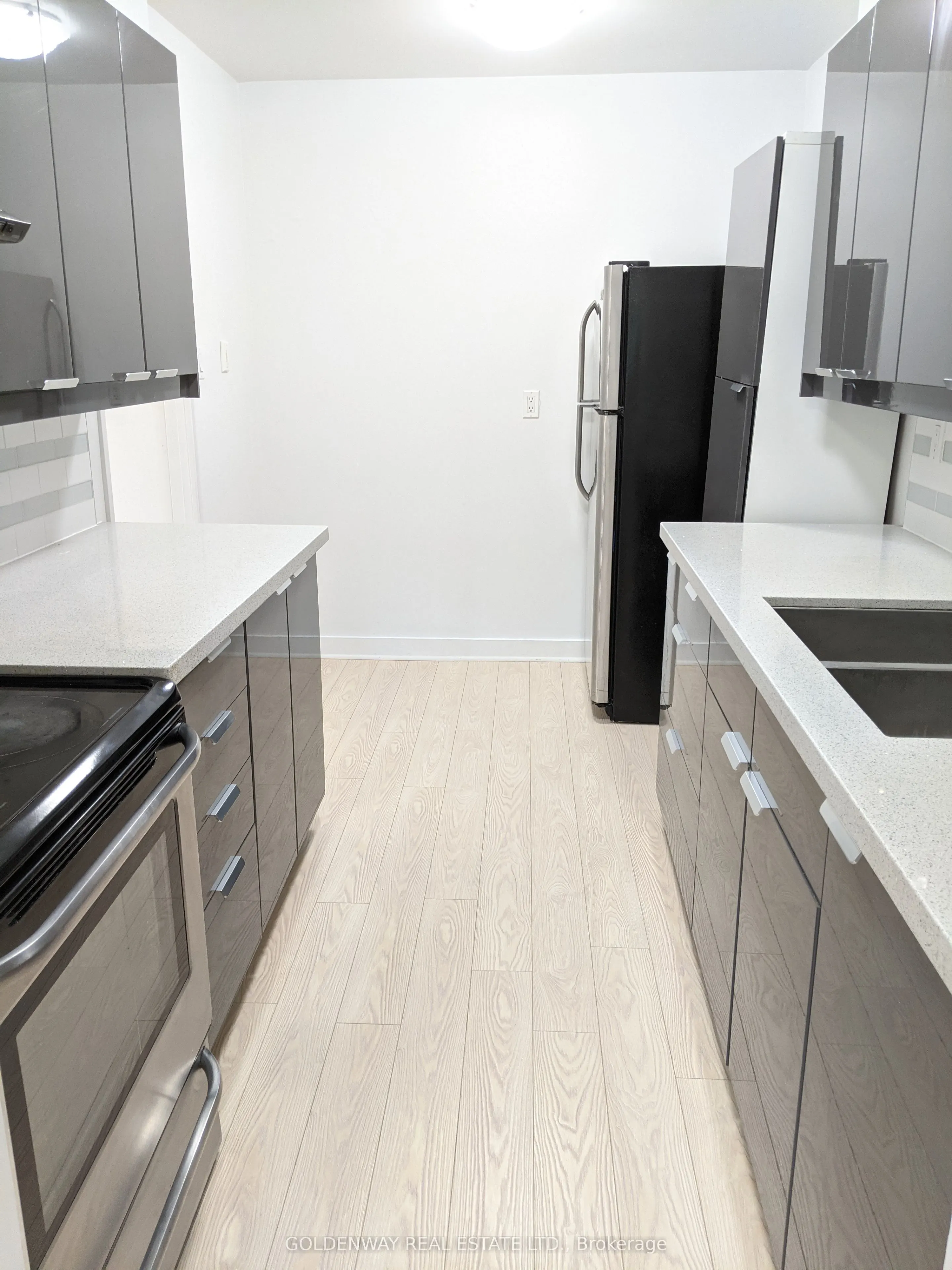 177 Linus Road, #402