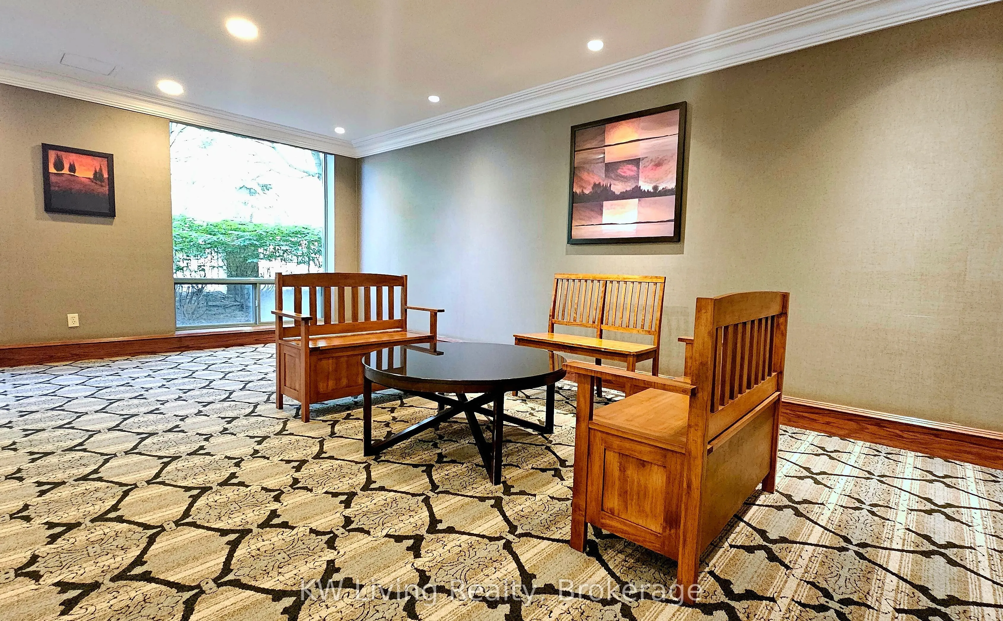 8 Pemberton Avenue, #1008