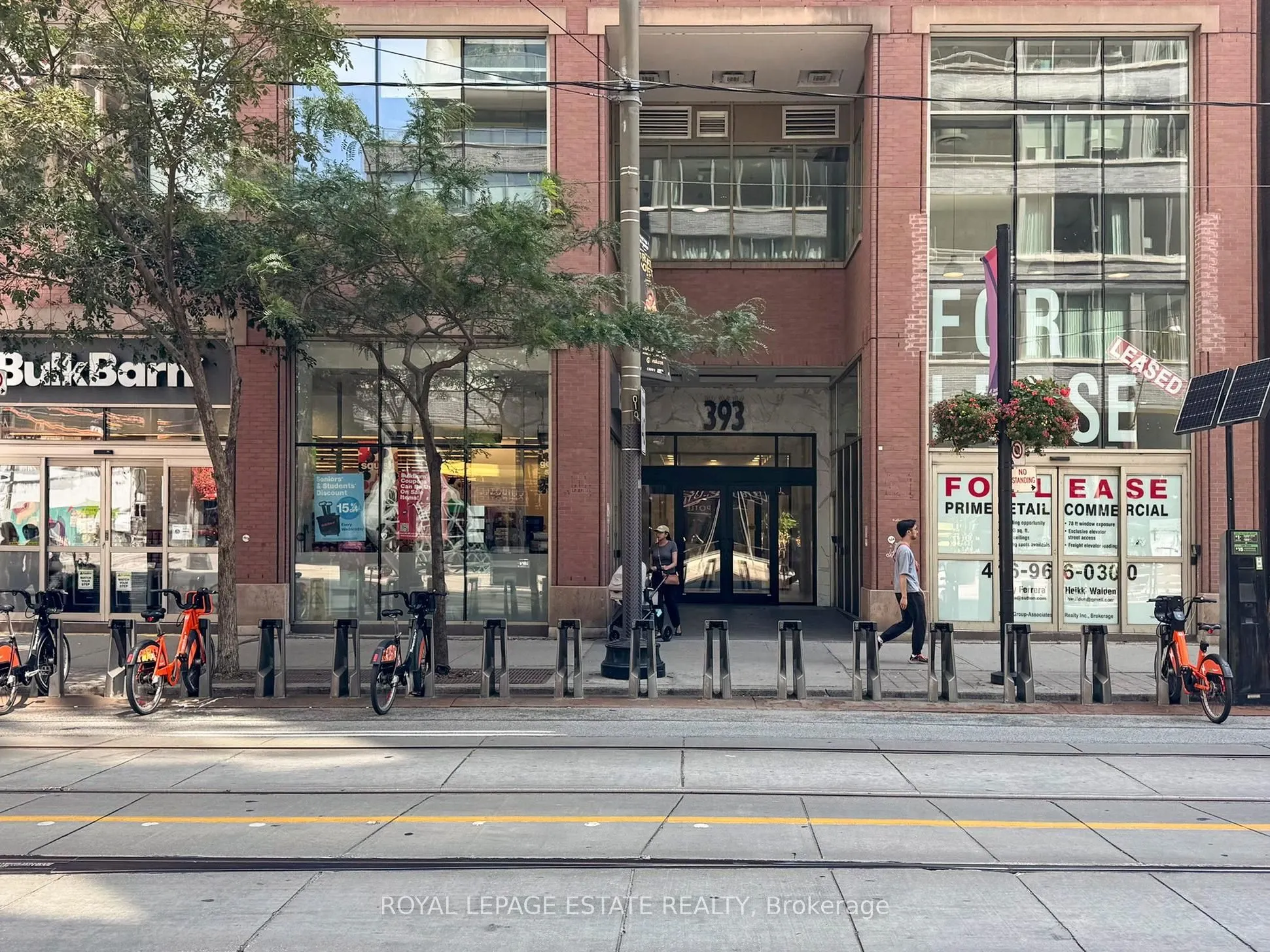 393 King Street W, #607