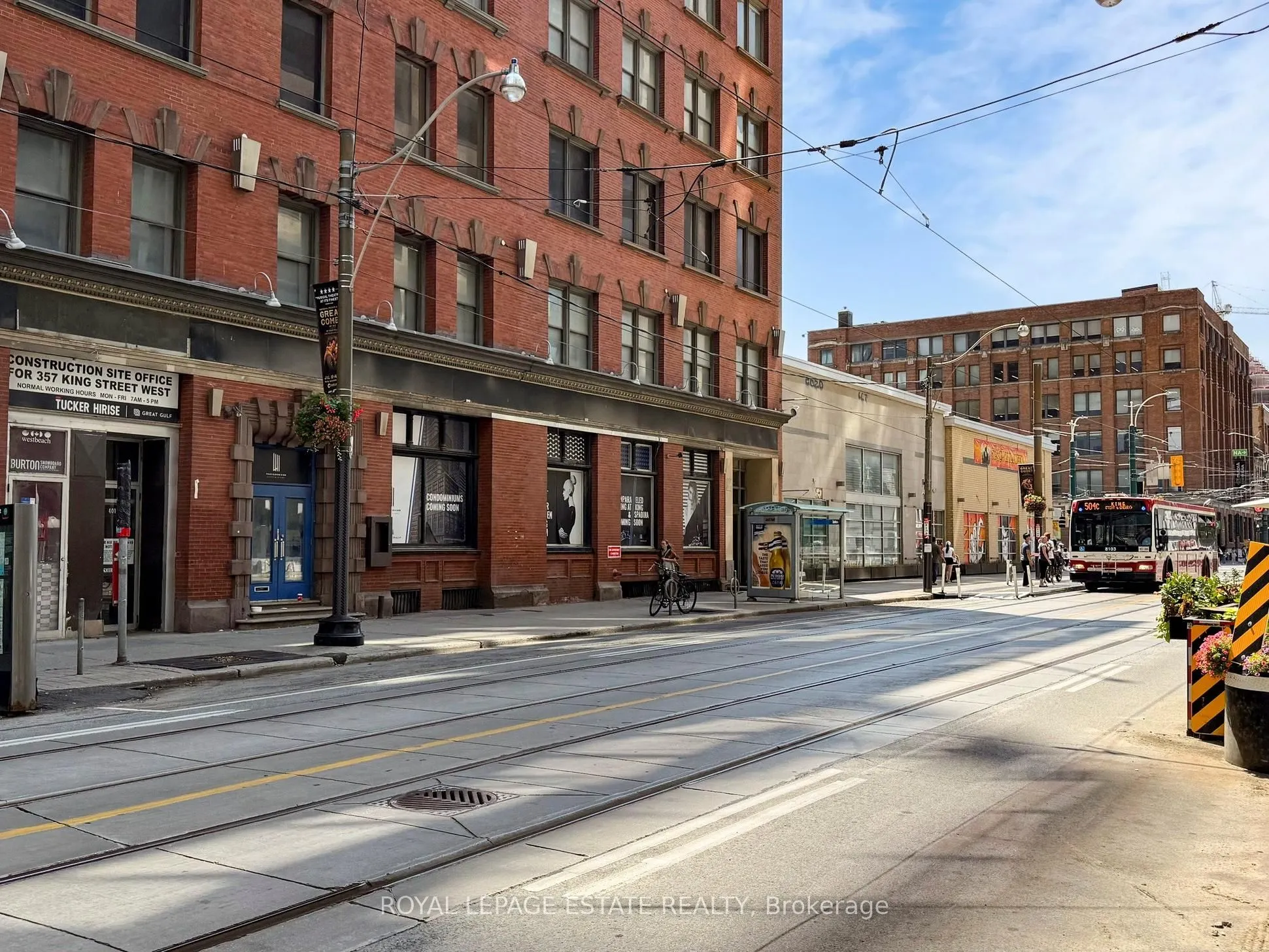 393 King Street W, #607