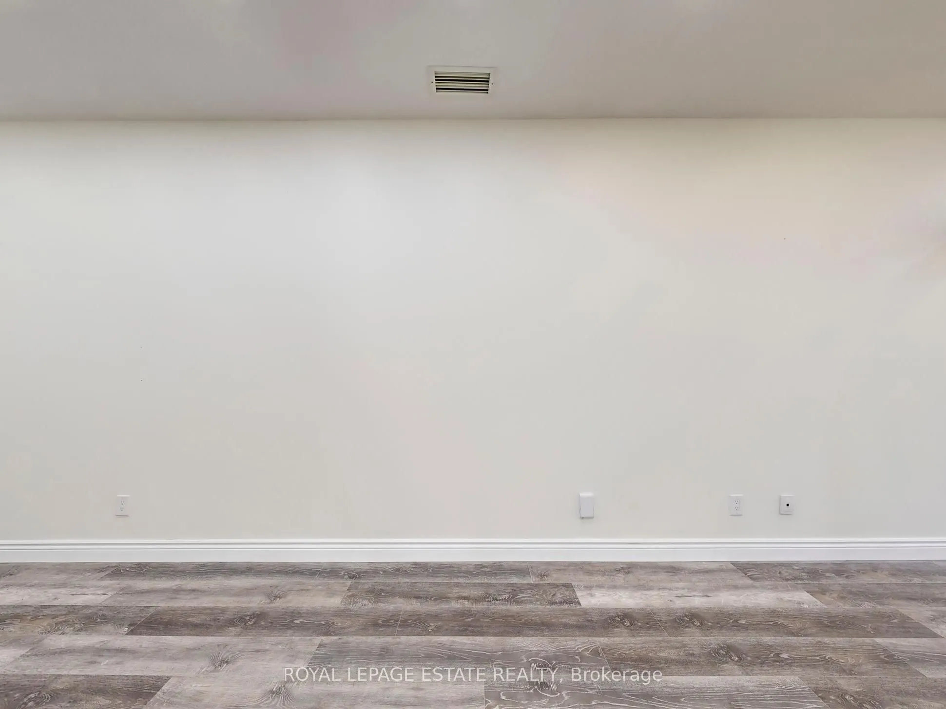 393 King Street W, #607