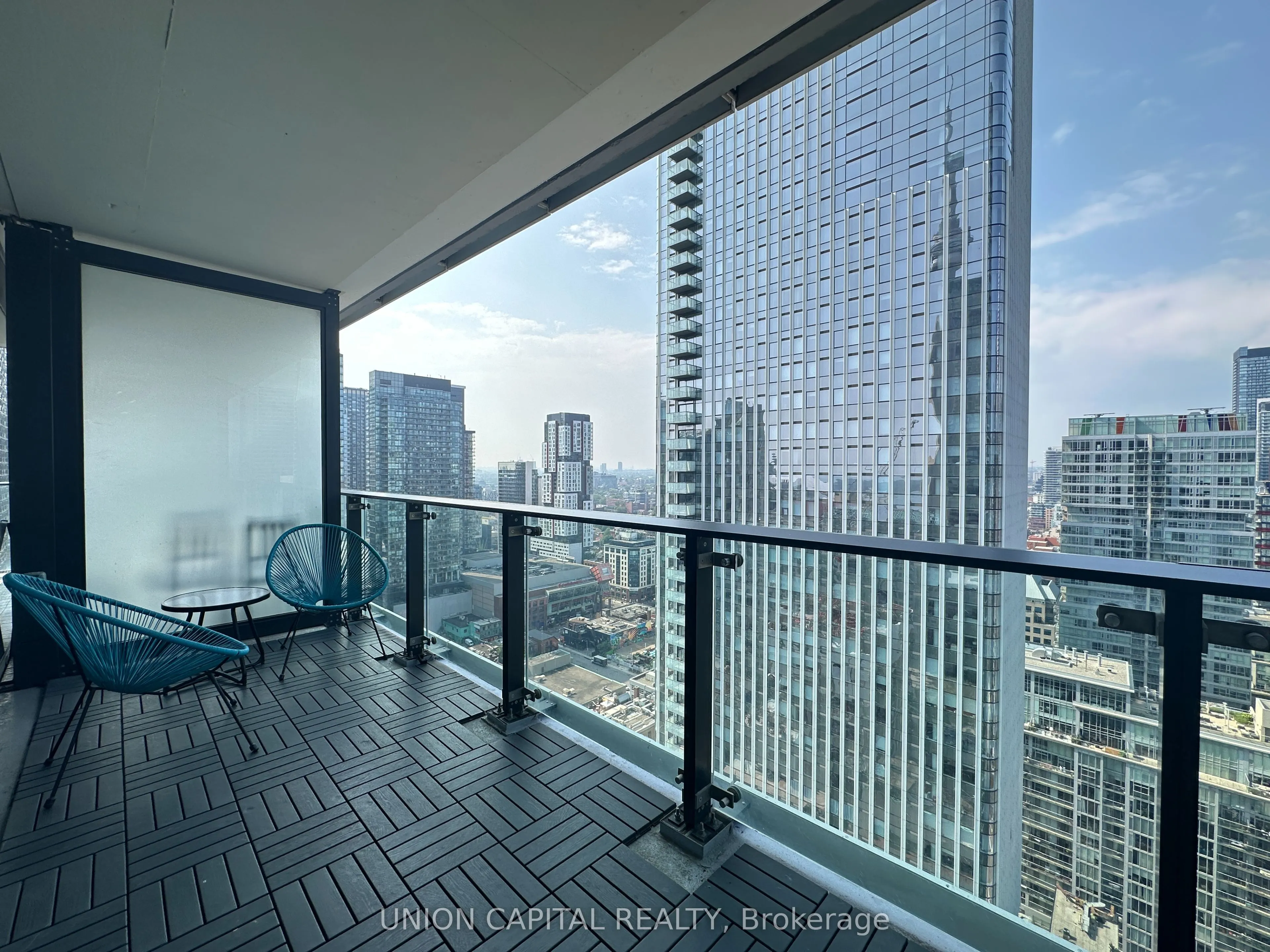 224 King Street W, #2902