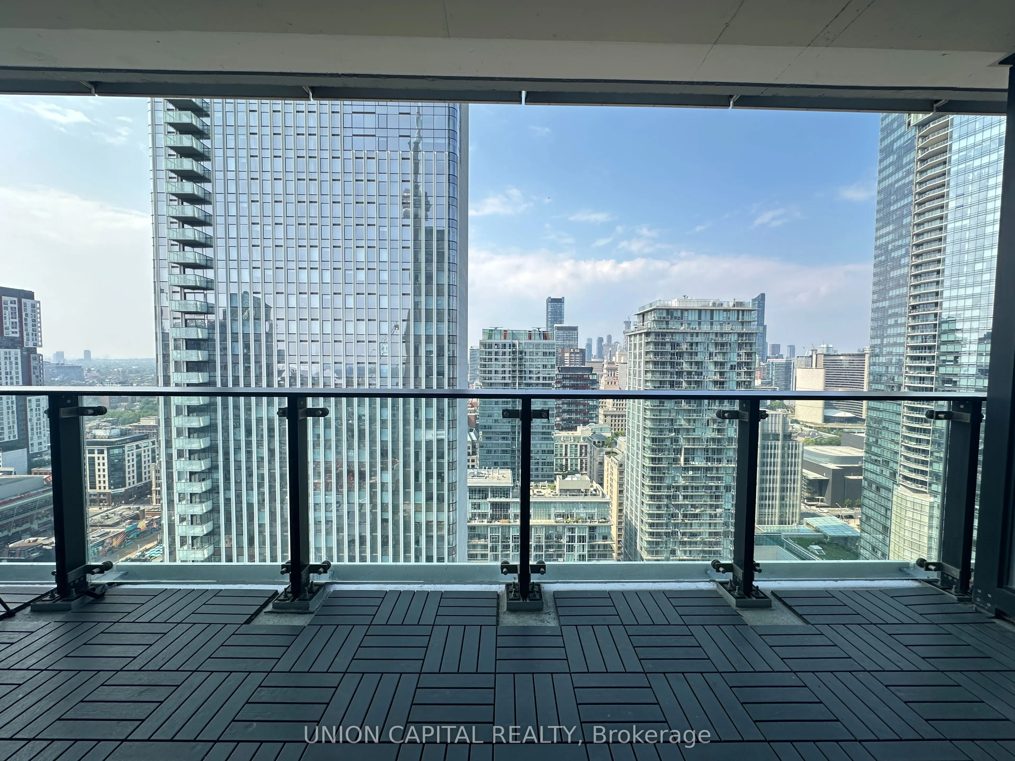 224 King Street W, #2902