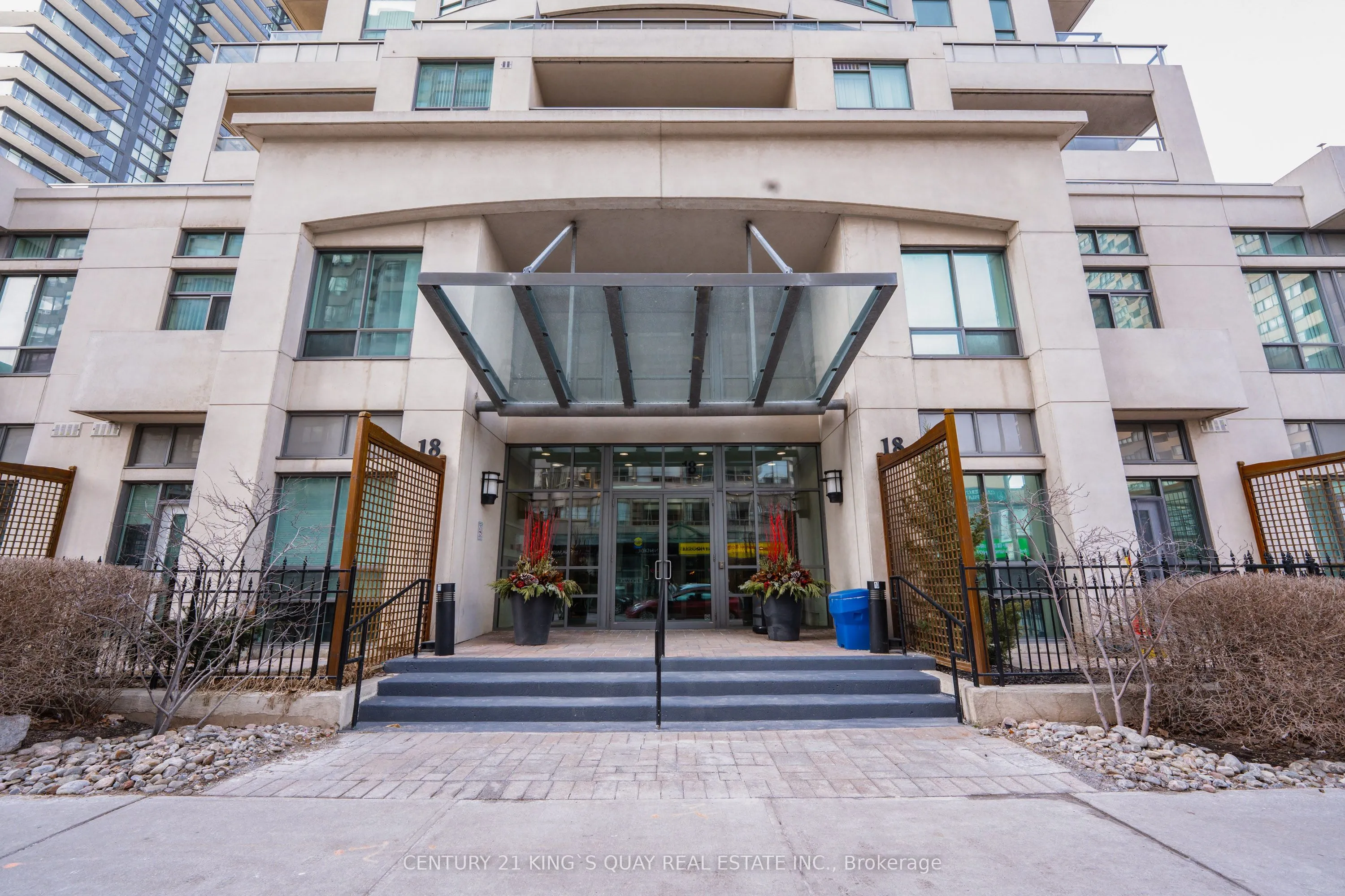 18 Spring Garden Avenue