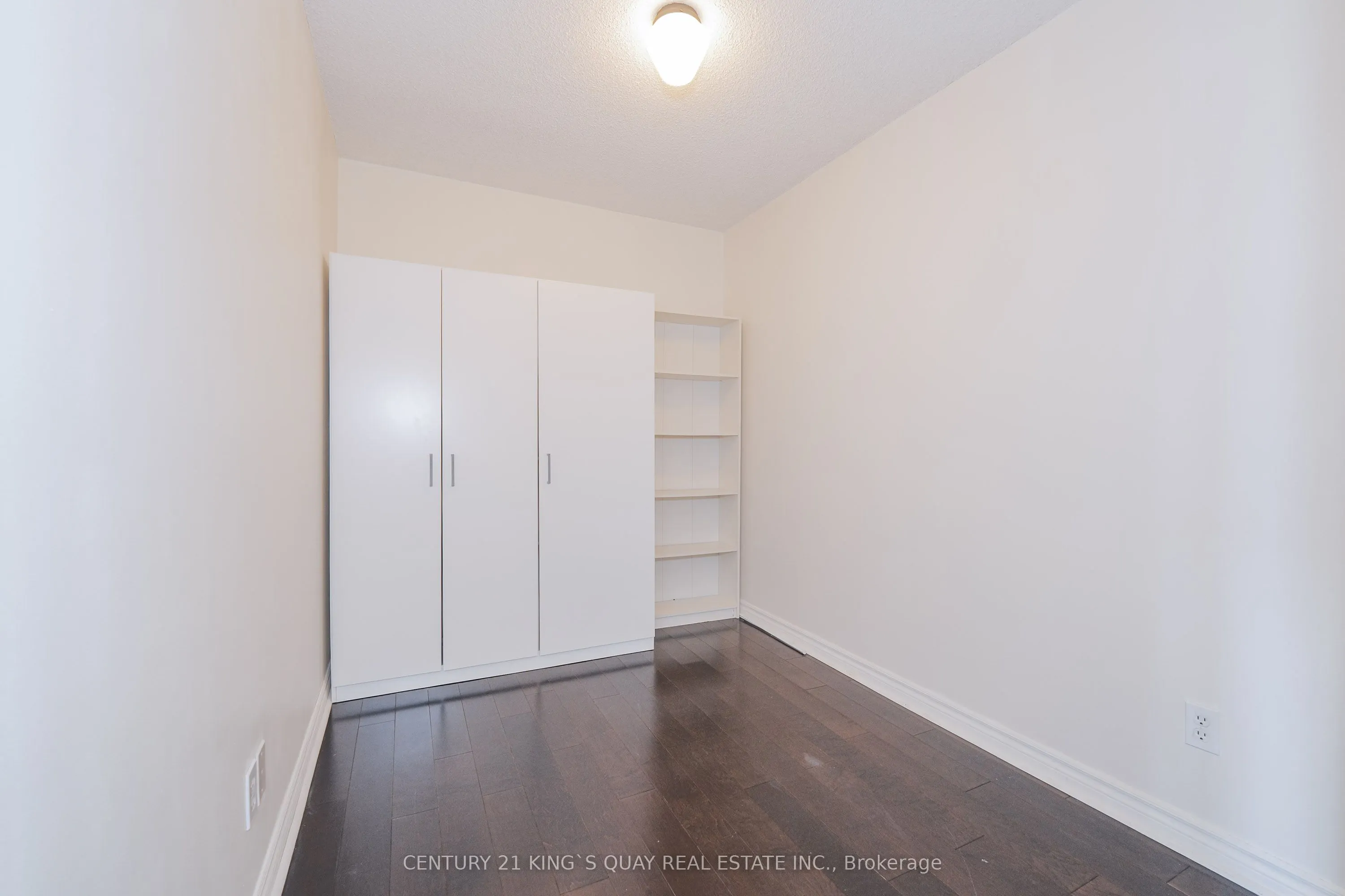 18 Spring Garden Avenue