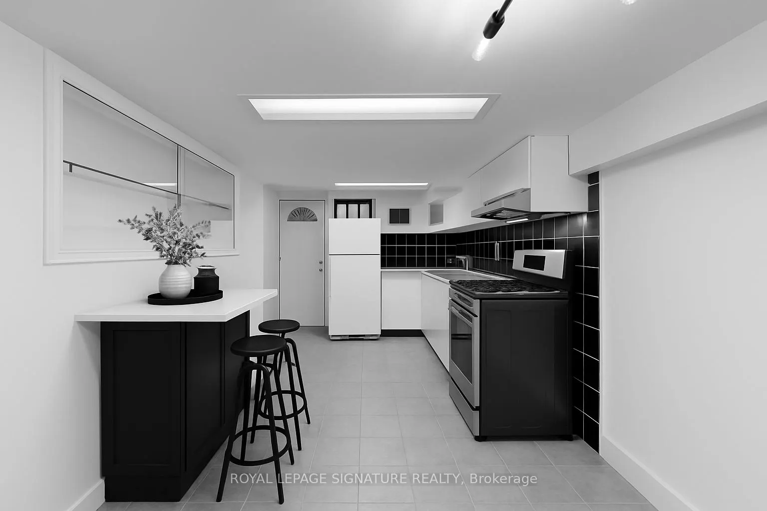 449 Brock Avenue, #Lower