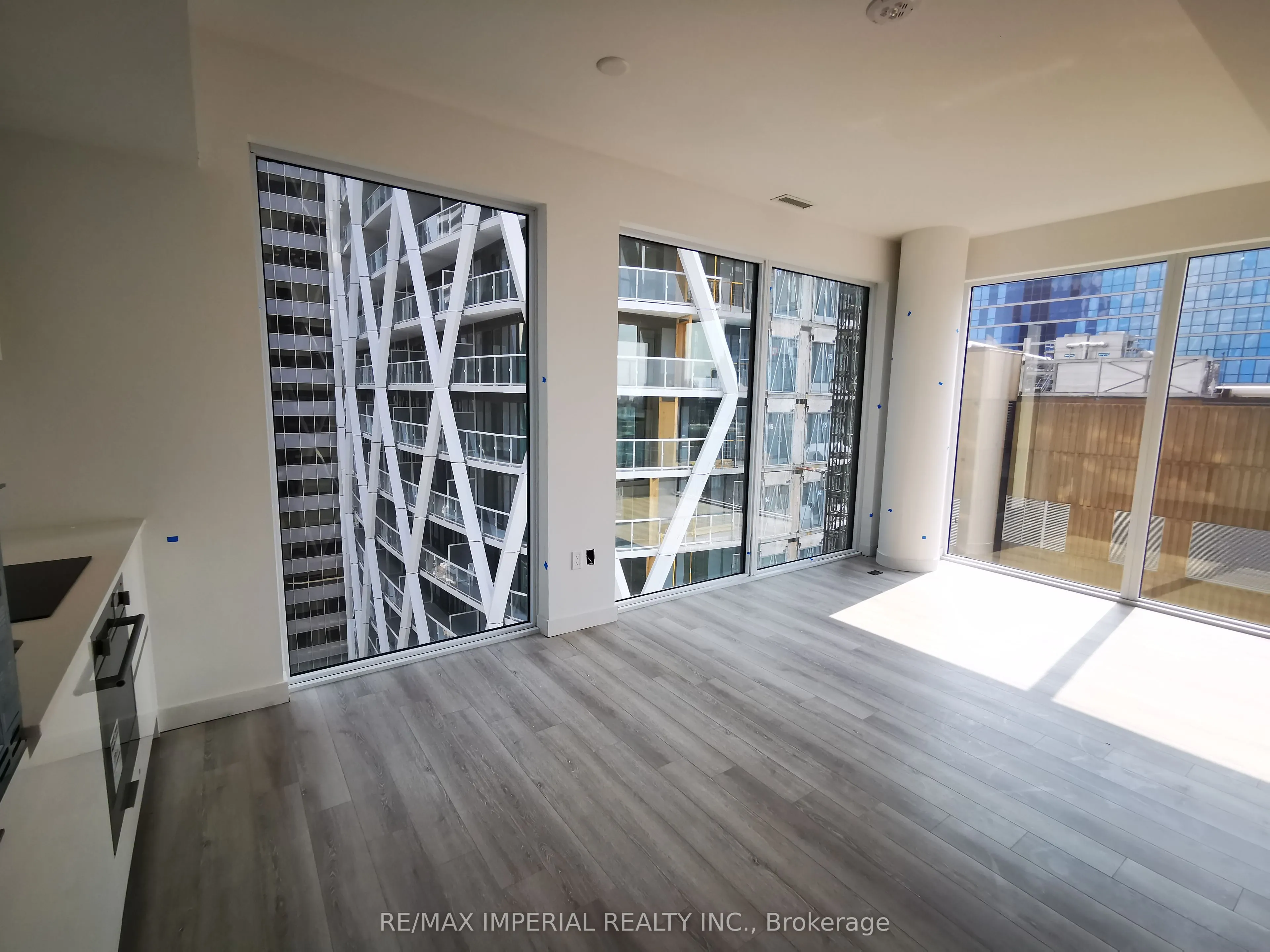 121 St Patrick Street, #1621