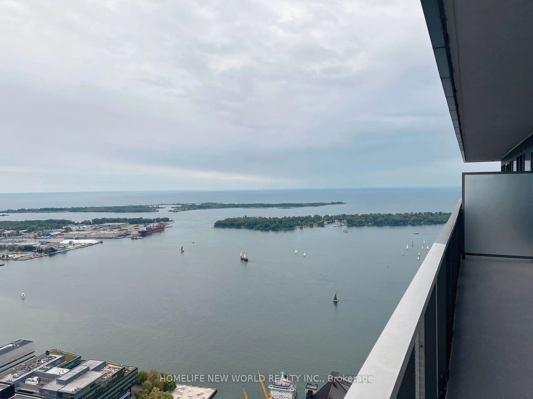 138 Downes Street, #6805