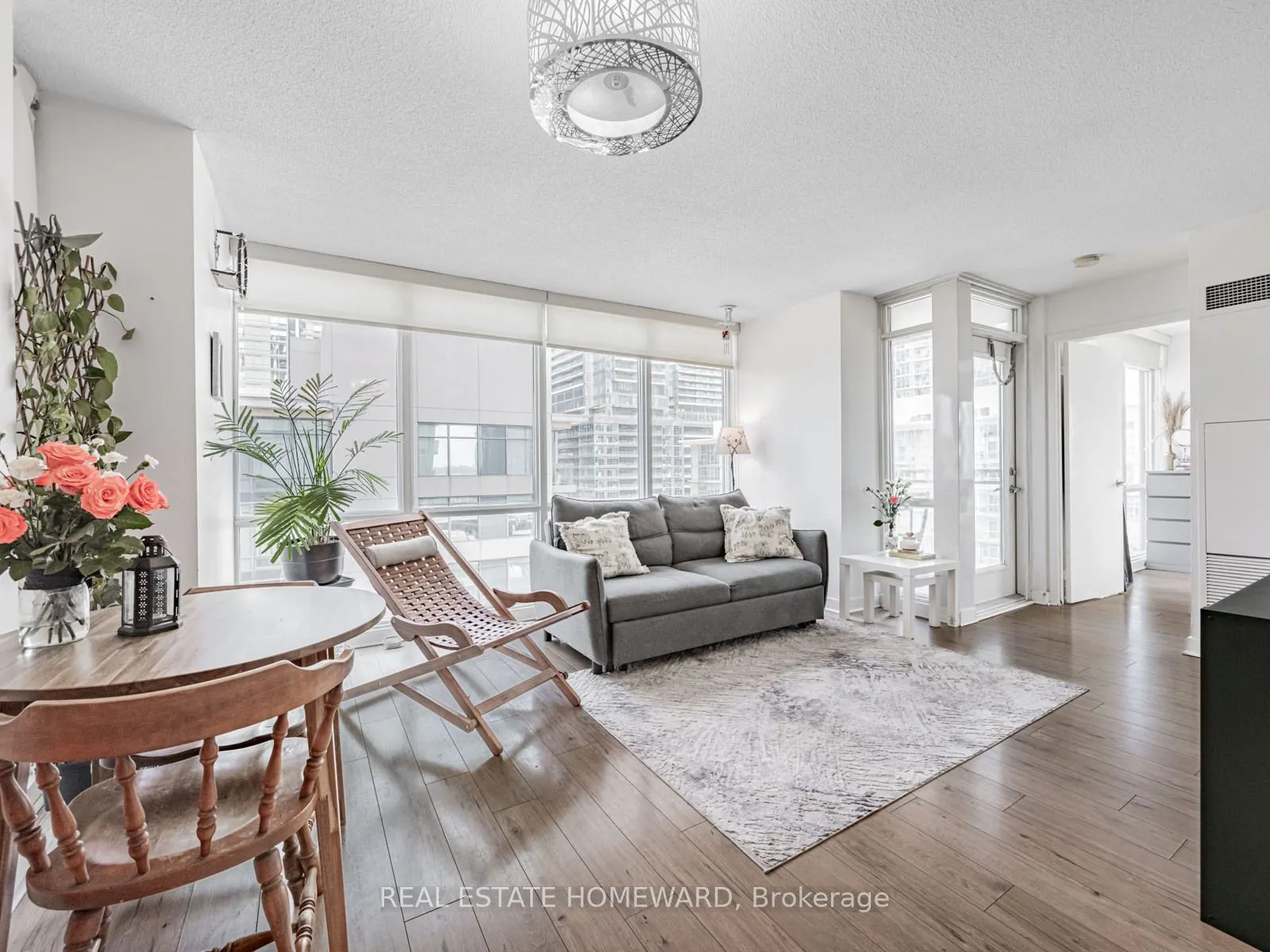 11 Brunel Court, #906