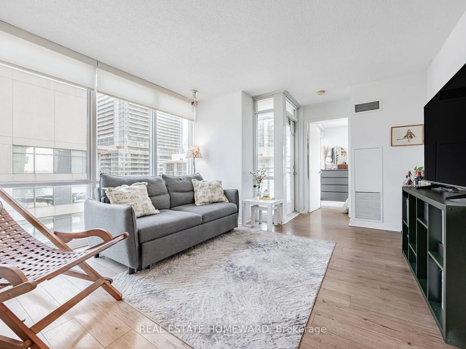 11 Brunel Court, #906