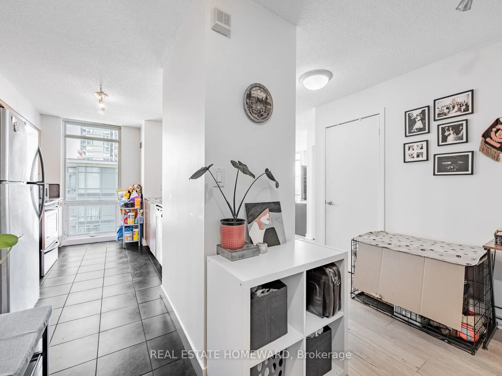 11 Brunel Court, #906