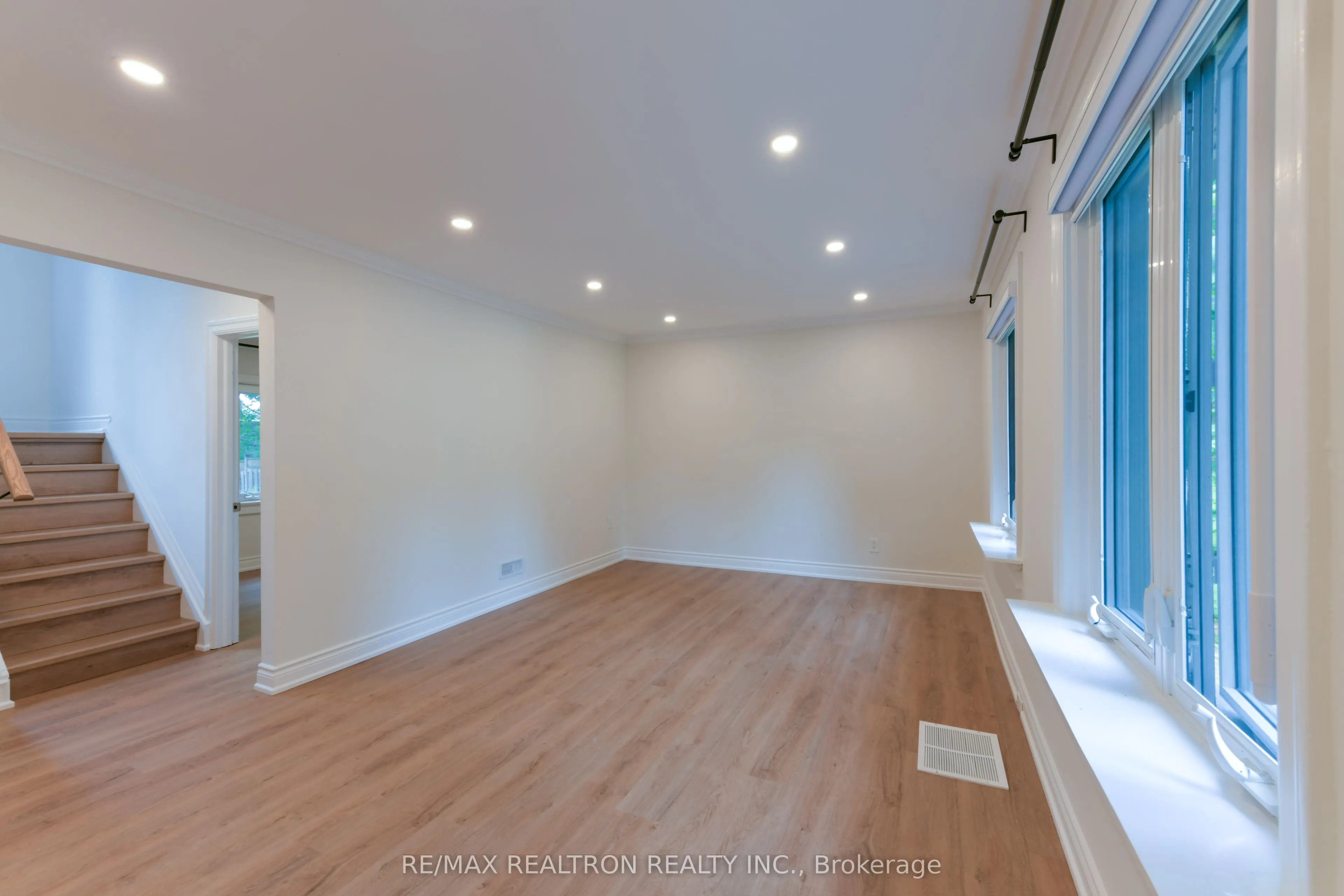 150 Upper Canada Drive