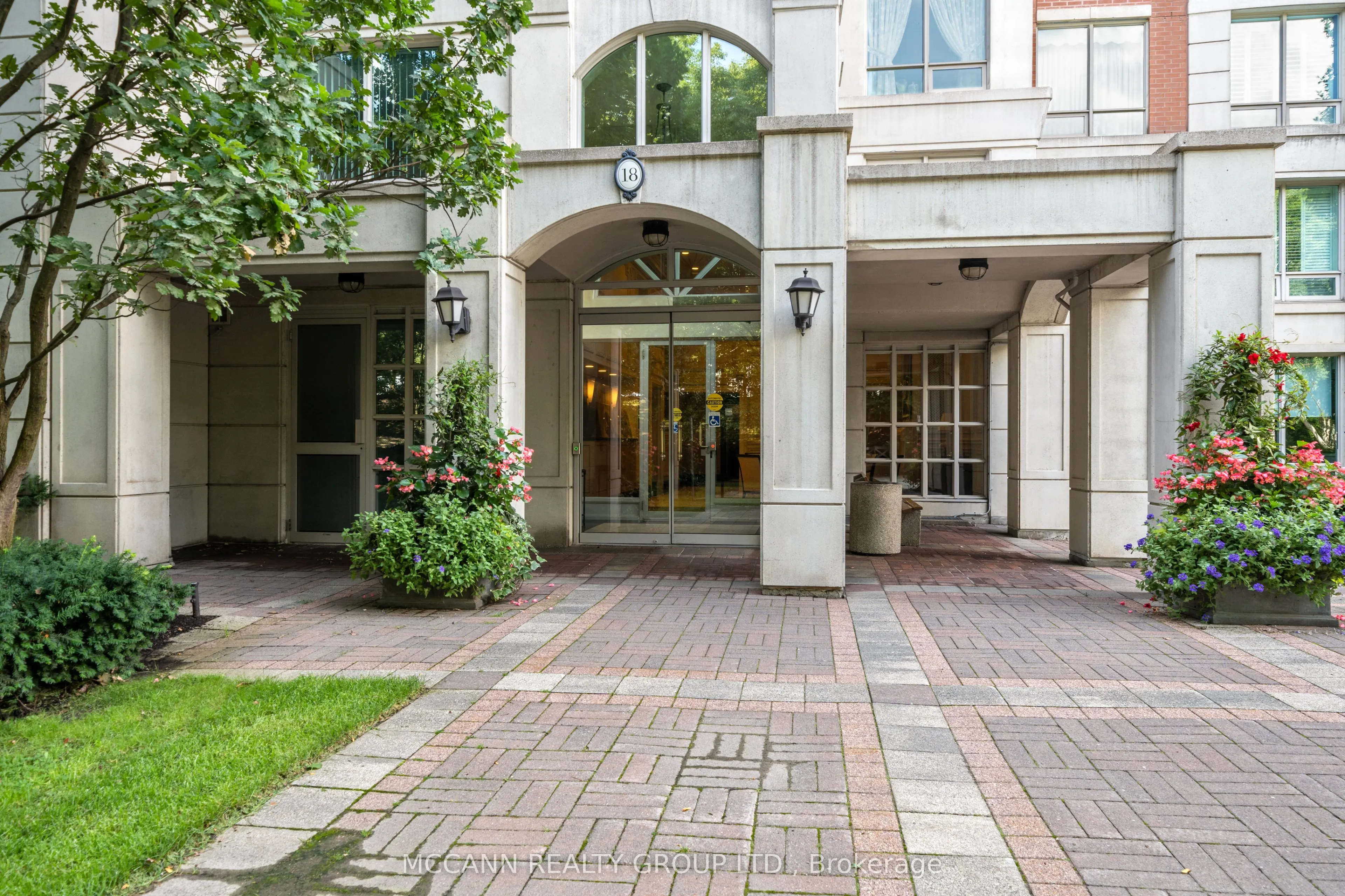 18 William Carson Crescent, #614