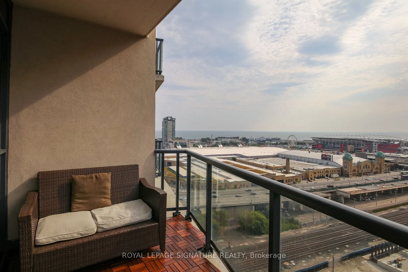 51 East Liberty Street, #1815